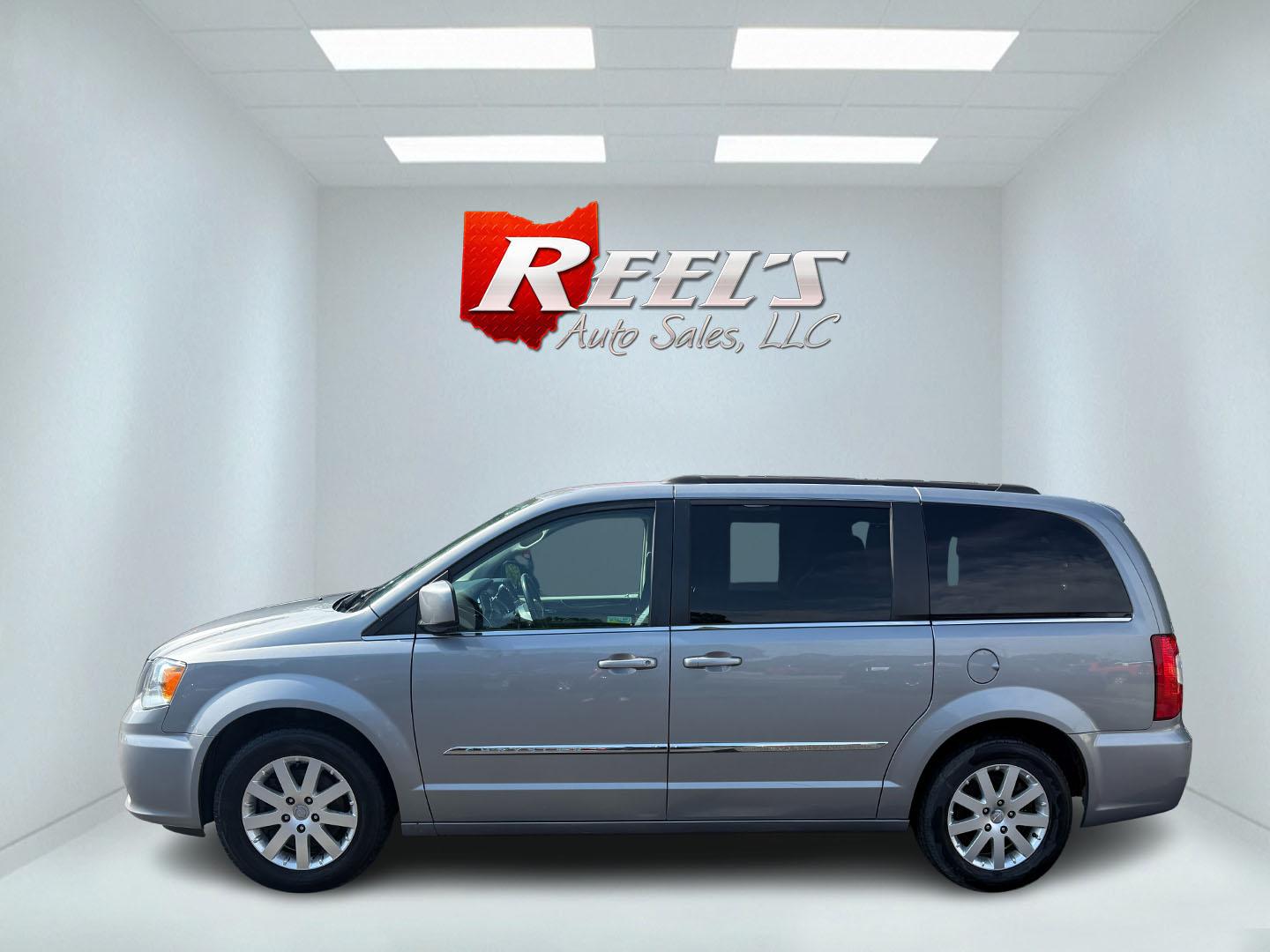 2015 Silver /Black Chrysler Town & Country Touring (2C4RC1BG7FR) with an 3.6L V6 DOHC 24V FFV engine, 6-Speed Automatic transmission, located at 547 E. Main St., Orwell, OH, 44076, (440) 437-5893, 41.535435, -80.847855 - Photo#42