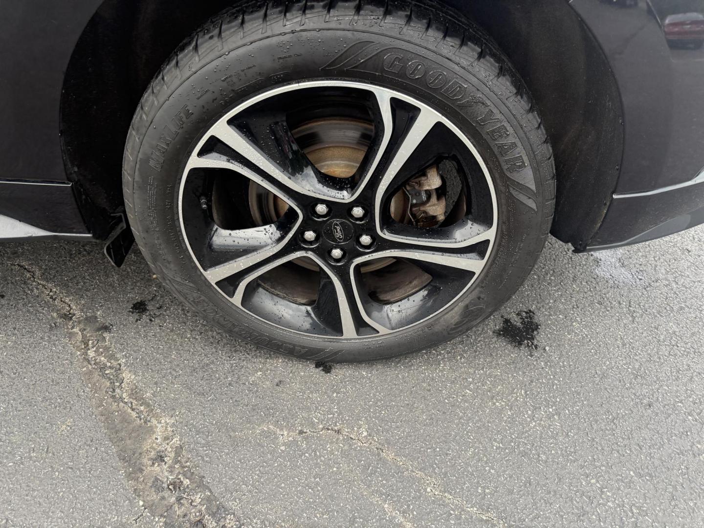 2019 Black /Black Ford Edge ST AWD (2FMPK4AP7KB) with an 2.7L V6 DOCH 24V Twin Turbo engine, 8-Speed Automatic transmission, located at 547 E. Main St., Orwell, OH, 44076, (440) 437-5893, 41.535435, -80.847855 - This 2019 Ford Edge ST AWD is a sporty midsize SUV featuring a 2.7L twin-turbo EcoBoost V6 engine paired with a 8-speed automatic transmission, delivering a robust 0-60 mph time of 5.7 seconds. Inside, it boasts leather and suede heated power front seats, a 12-speaker B&O sound system, an 8-inch tou - Photo#7