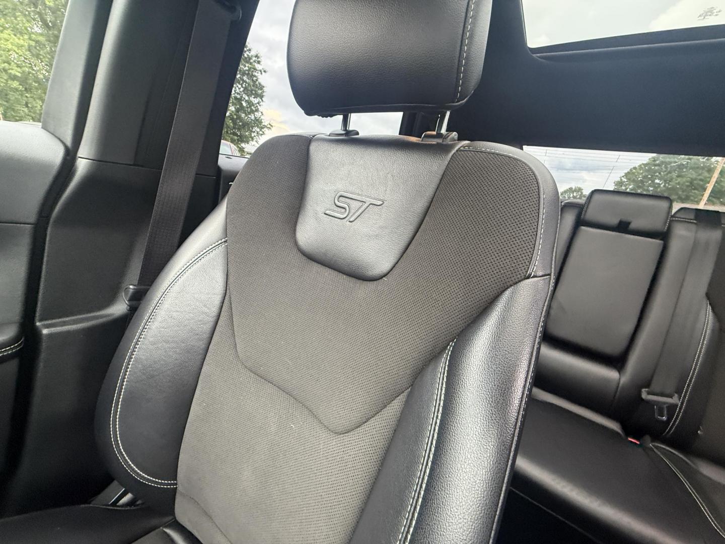 2019 Black /Black Ford Edge ST AWD (2FMPK4AP7KB) with an 2.7L V6 DOCH 24V Twin Turbo engine, 8-Speed Automatic transmission, located at 547 E. Main St., Orwell, OH, 44076, (440) 437-5893, 41.535435, -80.847855 - This 2019 Ford Edge ST AWD is a sporty midsize SUV featuring a 2.7L twin-turbo EcoBoost V6 engine paired with a 8-speed automatic transmission, delivering a robust 0-60 mph time of 5.7 seconds. Inside, it boasts leather and suede heated power front seats, a 12-speaker B&O sound system, an 8-inch tou - Photo#27