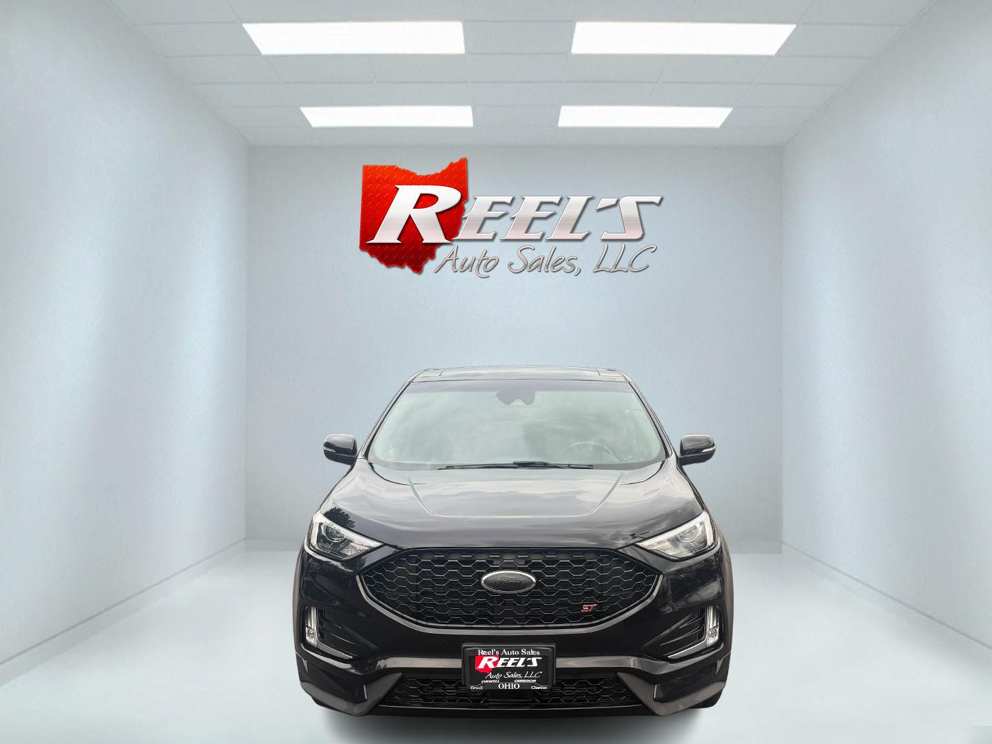2019 Black /Black Ford Edge ST AWD (2FMPK4AP7KB) with an 2.7L V6 DOCH 24V Twin Turbo engine, 8-Speed Automatic transmission, located at 547 E. Main St., Orwell, OH, 44076, (440) 437-5893, 41.535435, -80.847855 - This 2019 Ford Edge ST AWD is a sporty midsize SUV featuring a 2.7L twin-turbo EcoBoost V6 engine paired with a 8-speed automatic transmission, delivering a robust 0-60 mph time of 5.7 seconds. Inside, it boasts leather and suede heated power front seats, a 12-speaker B&O sound system, an 8-inch tou - Photo#1