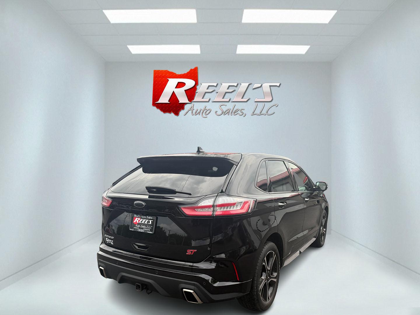 2019 Black /Black Ford Edge ST AWD (2FMPK4AP7KB) with an 2.7L V6 DOCH 24V Twin Turbo engine, 8-Speed Automatic transmission, located at 547 E. Main St., Orwell, OH, 44076, (440) 437-5893, 41.535435, -80.847855 - This 2019 Ford Edge ST AWD is a sporty midsize SUV featuring a 2.7L twin-turbo EcoBoost V6 engine paired with a 8-speed automatic transmission, delivering a robust 0-60 mph time of 5.7 seconds. Inside, it boasts leather and suede heated power front seats, a 12-speaker B&O sound system, an 8-inch tou - Photo#47