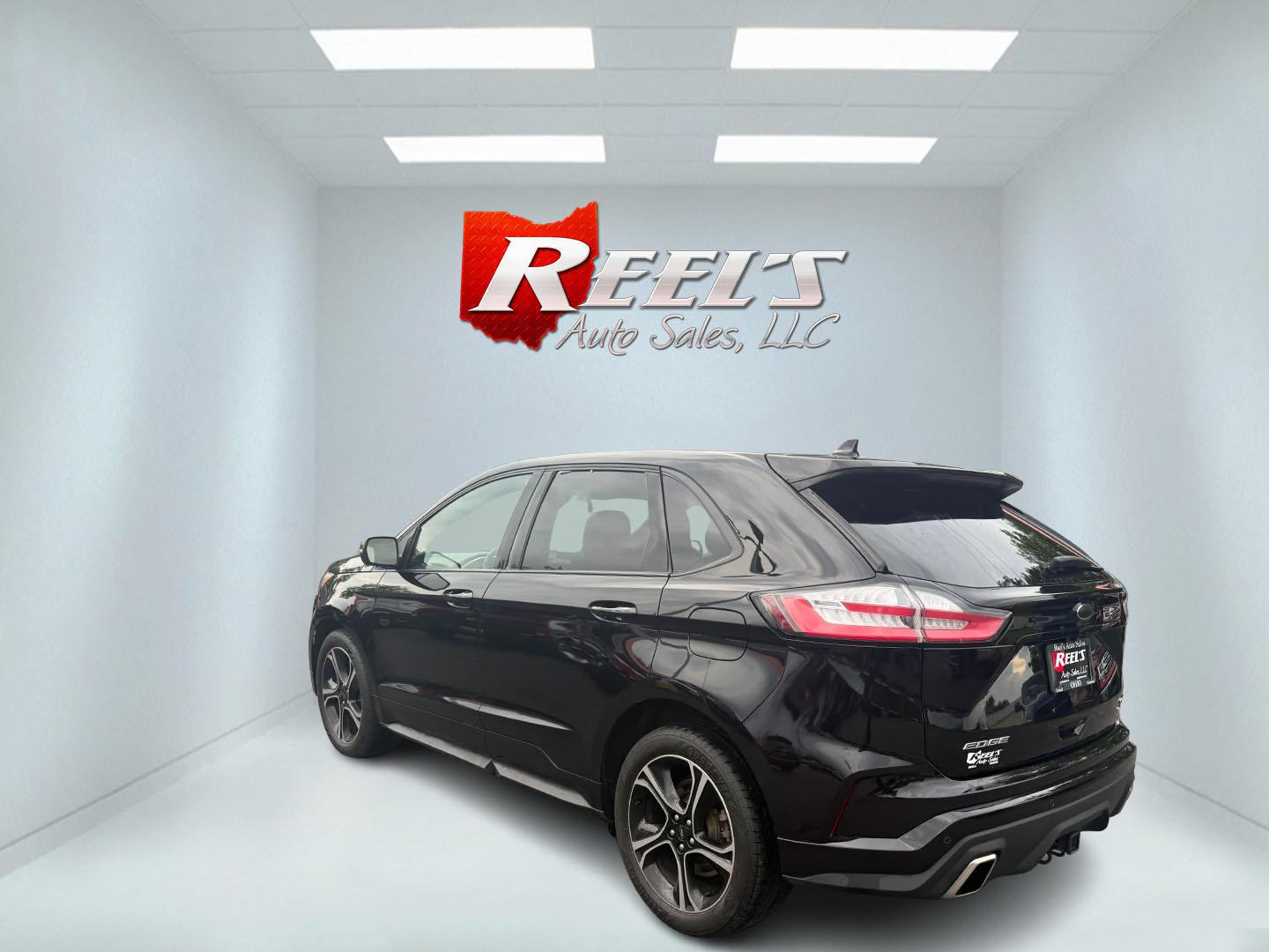 2019 Black /Black Ford Edge ST AWD (2FMPK4AP7KB) with an 2.7L V6 DOCH 24V Twin Turbo engine, 8-Speed Automatic transmission, located at 547 E. Main St., Orwell, OH, 44076, (440) 437-5893, 41.535435, -80.847855 - This 2019 Ford Edge ST AWD is a sporty midsize SUV featuring a 2.7L twin-turbo EcoBoost V6 engine paired with a 8-speed automatic transmission, delivering a robust 0-60 mph time of 5.7 seconds. Inside, it boasts leather and suede heated power front seats, a 12-speaker B&O sound system, an 8-inch tou - Photo#49