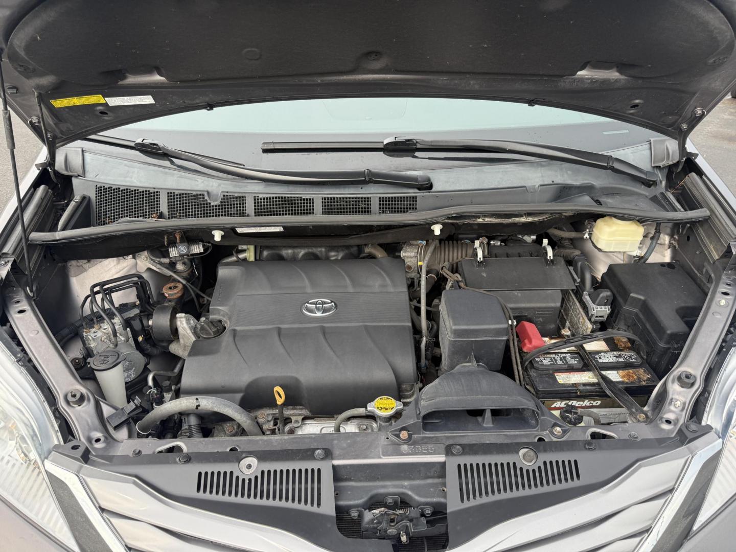 2016 Gray /Gray Toyota Sienna SUV AWD 7-Passenger V6 (5TDDK3DCXGS) with an 3.5L V6 EFI DOHC 24V engine, 6 Speed Auto transmission, located at 547 E. Main St., Orwell, OH, 44076, (440) 437-5893, 41.535435, -80.847855 - This well-appointed 2016 Toyota Sienna XLE AWD boasting the proven 3.5-liter V6 with 6-speed automatic, delivering confident all-weather traction and smooth power for family or cargo runs; upscale touches include leather upholstery, heated front seats, tri-zone automatic climate control, a 7-inch to - Photo#3