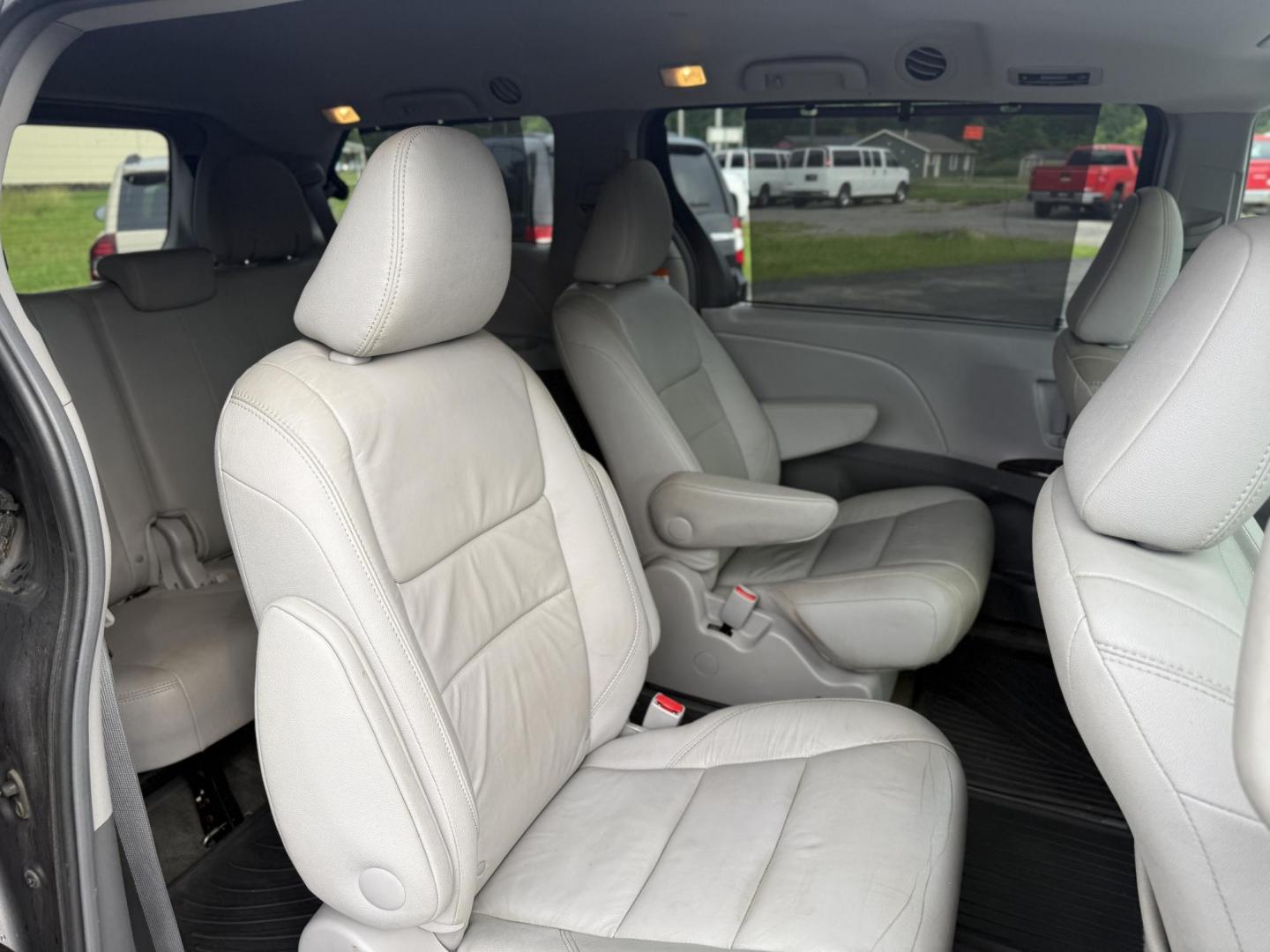 2016 Gray /Gray Toyota Sienna SUV AWD 7-Passenger V6 (5TDDK3DCXGS) with an 3.5L V6 EFI DOHC 24V engine, 6 Speed Auto transmission, located at 547 E. Main St., Orwell, OH, 44076, (440) 437-5893, 41.535435, -80.847855 - This well-appointed 2016 Toyota Sienna XLE AWD boasting the proven 3.5-liter V6 with 6-speed automatic, delivering confident all-weather traction and smooth power for family or cargo runs; upscale touches include leather upholstery, heated front seats, tri-zone automatic climate control, a 7-inch to - Photo#33