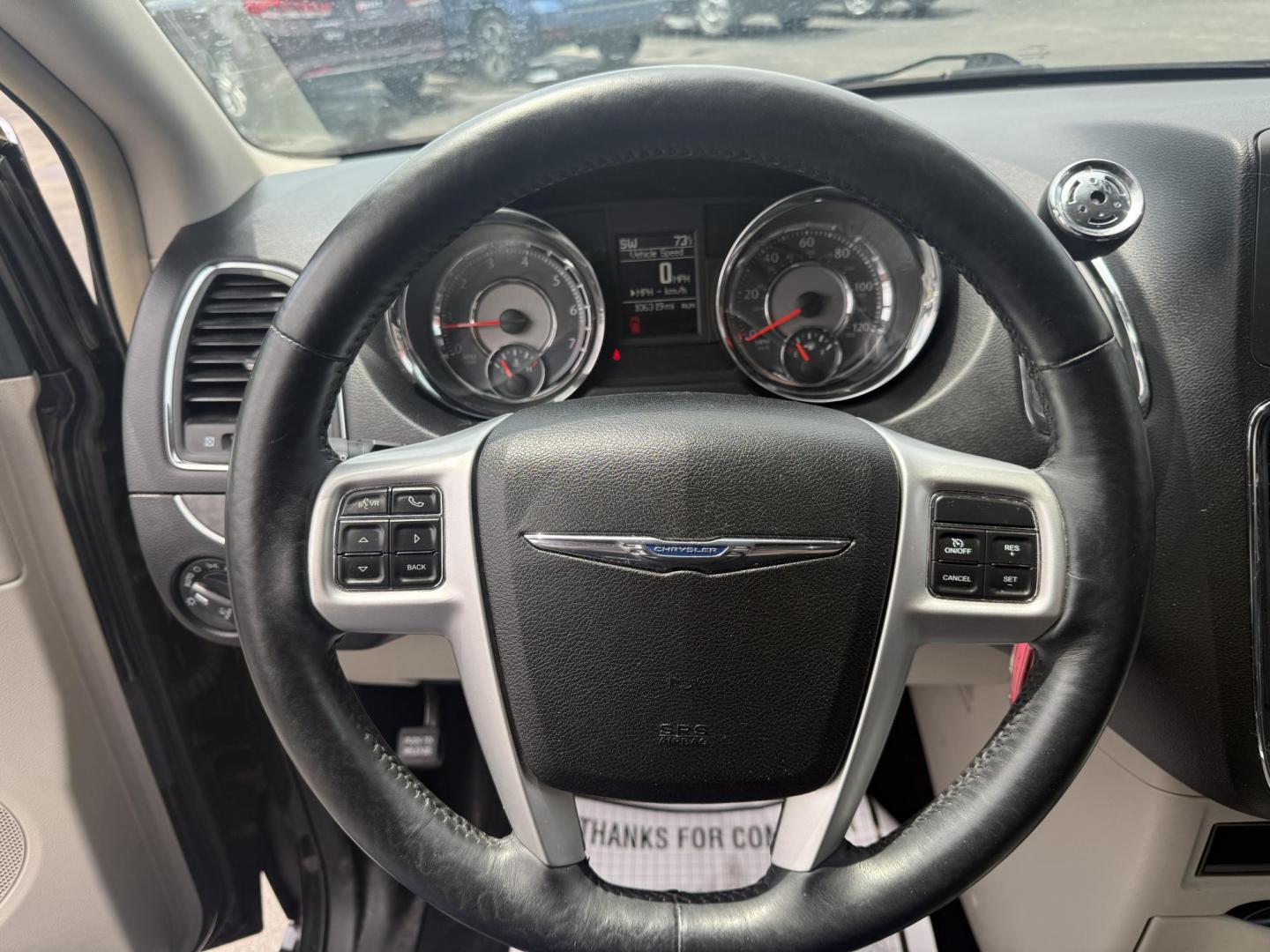 2014 Gray /Black Chrysler Town & Country Touring-L (2C4RC1CG0ER) with an 3.6L V6 DOHC 24V FFV engine, 6-Speed Automatic transmission, located at 547 E. Main St., Orwell, OH, 44076, (440) 437-5893, 41.535435, -80.847855 - This One Owner 2014 Chrysler Town & Country Touring-L powered by the smooth 3.6-liter Pentastar V6 and 6-speed automatic, combining family comfort with refined safety; enjoy leather upholstery, power/heated front seats, heated second-row seats, tri-zone automatic climate control, a rear entertainmen - Photo#23