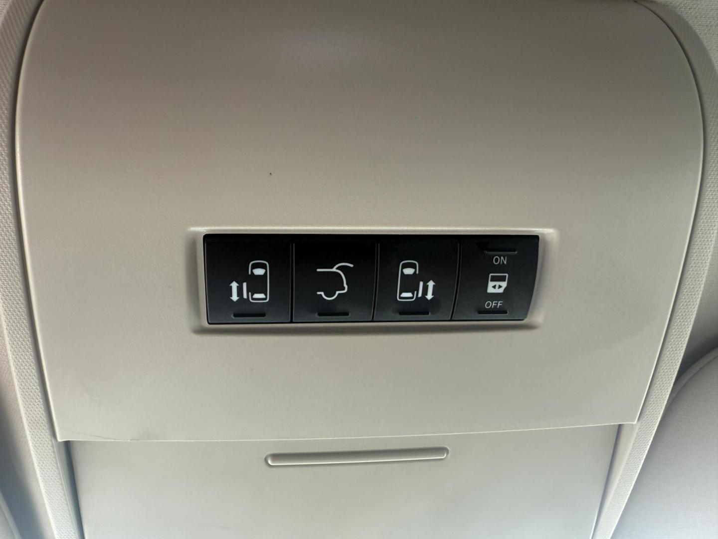 2014 Gray /Black Chrysler Town & Country Touring-L (2C4RC1CG0ER) with an 3.6L V6 DOHC 24V FFV engine, 6-Speed Automatic transmission, located at 547 E. Main St., Orwell, OH, 44076, (440) 437-5893, 41.535435, -80.847855 - This One Owner 2014 Chrysler Town & Country Touring-L powered by the smooth 3.6-liter Pentastar V6 and 6-speed automatic, combining family comfort with refined safety; enjoy leather upholstery, power/heated front seats, heated second-row seats, tri-zone automatic climate control, a rear entertainmen - Photo#29