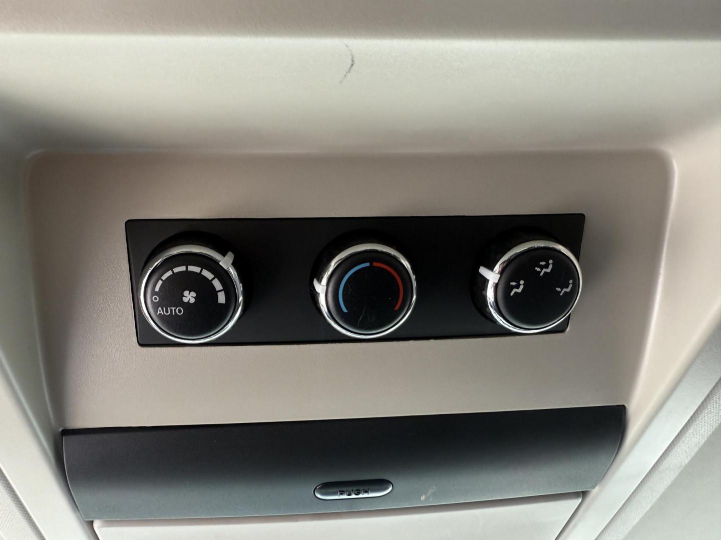 2014 Gray /Black Chrysler Town & Country Touring-L (2C4RC1CG0ER) with an 3.6L V6 DOHC 24V FFV engine, 6-Speed Automatic transmission, located at 547 E. Main St., Orwell, OH, 44076, (440) 437-5893, 41.535435, -80.847855 - This One Owner 2014 Chrysler Town & Country Touring-L powered by the smooth 3.6-liter Pentastar V6 and 6-speed automatic, combining family comfort with refined safety; enjoy leather upholstery, power/heated front seats, heated second-row seats, tri-zone automatic climate control, a rear entertainmen - Photo#33