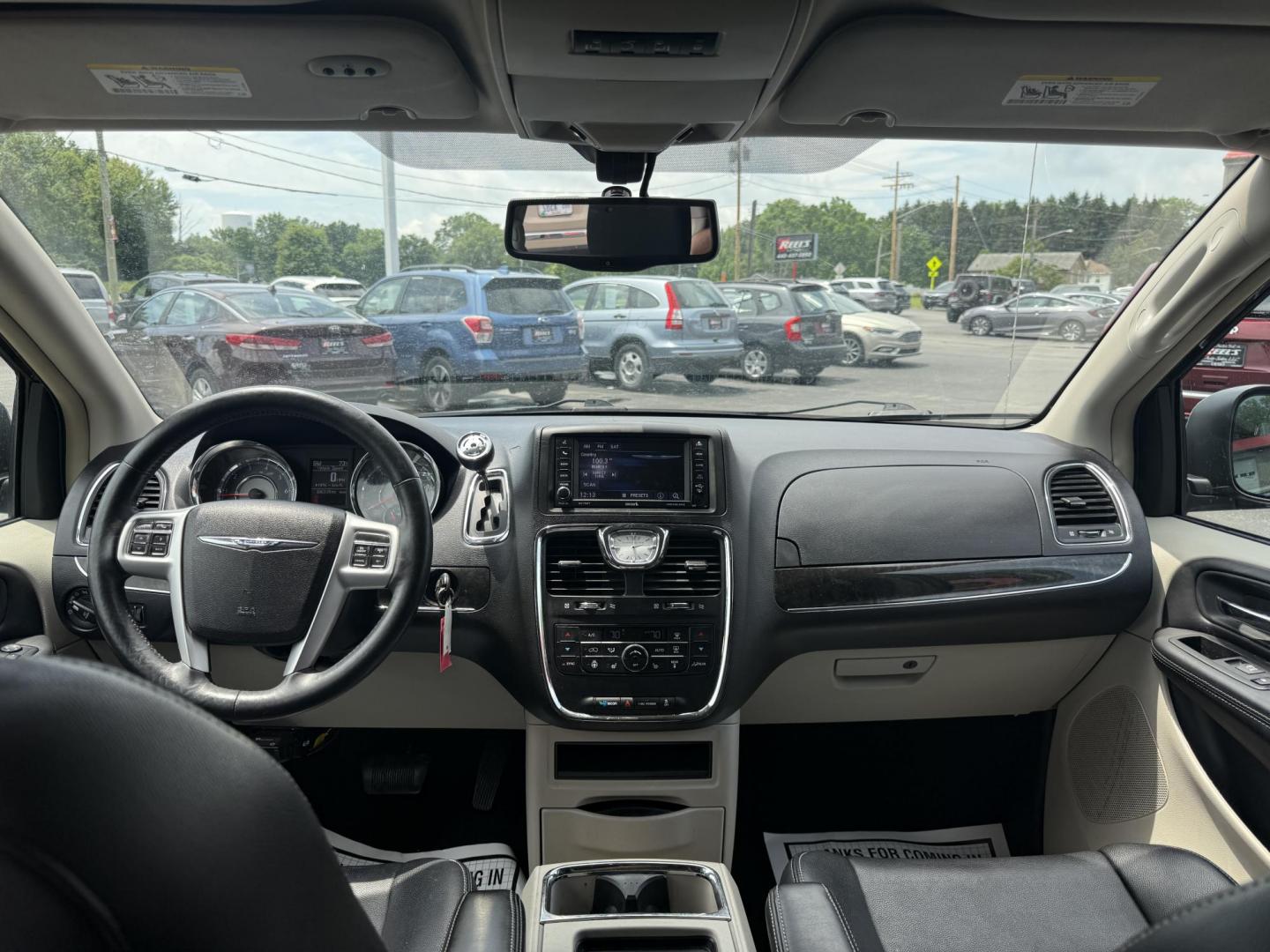 2014 Gray /Black Chrysler Town & Country Touring-L (2C4RC1CG0ER) with an 3.6L V6 DOHC 24V FFV engine, 6-Speed Automatic transmission, located at 547 E. Main St., Orwell, OH, 44076, (440) 437-5893, 41.535435, -80.847855 - This One Owner 2014 Chrysler Town & Country Touring-L powered by the smooth 3.6-liter Pentastar V6 and 6-speed automatic, combining family comfort with refined safety; enjoy leather upholstery, power/heated front seats, heated second-row seats, tri-zone automatic climate control, a rear entertainmen - Photo#34