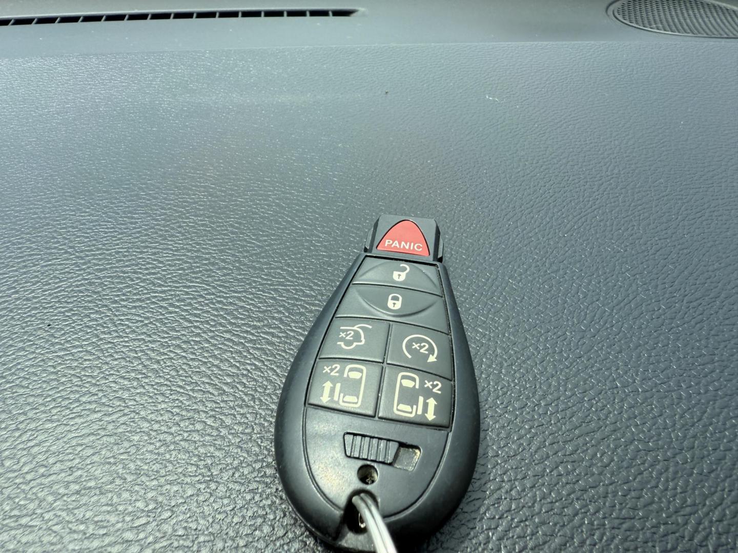 2014 Gray /Black Chrysler Town & Country Touring-L (2C4RC1CG0ER) with an 3.6L V6 DOHC 24V FFV engine, 6-Speed Automatic transmission, located at 547 E. Main St., Orwell, OH, 44076, (440) 437-5893, 41.535435, -80.847855 - This One Owner 2014 Chrysler Town & Country Touring-L powered by the smooth 3.6-liter Pentastar V6 and 6-speed automatic, combining family comfort with refined safety; enjoy leather upholstery, power/heated front seats, heated second-row seats, tri-zone automatic climate control, a rear entertainmen - Photo#42
