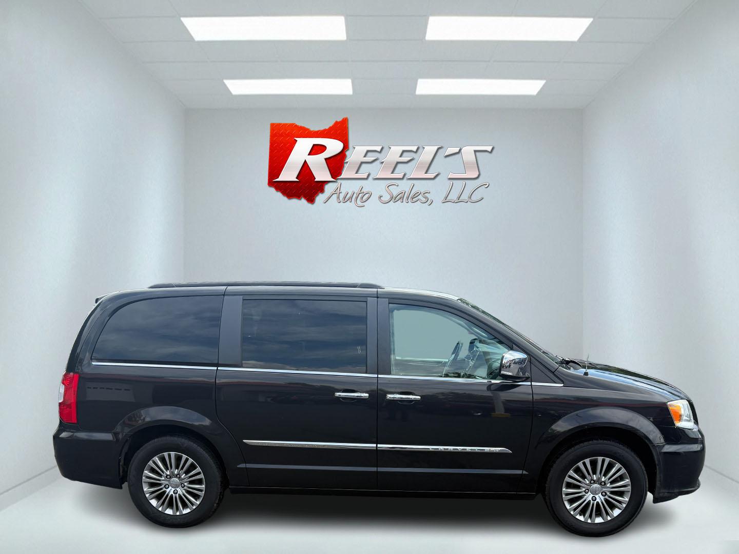 2014 Gray /Black Chrysler Town & Country Touring-L (2C4RC1CG0ER) with an 3.6L V6 DOHC 24V FFV engine, 6-Speed Automatic transmission, located at 547 E. Main St., Orwell, OH, 44076, (440) 437-5893, 41.535435, -80.847855 - This One Owner 2014 Chrysler Town & Country Touring-L powered by the smooth 3.6-liter Pentastar V6 and 6-speed automatic, combining family comfort with refined safety; enjoy leather upholstery, power/heated front seats, heated second-row seats, tri-zone automatic climate control, a rear entertainmen - Photo#38