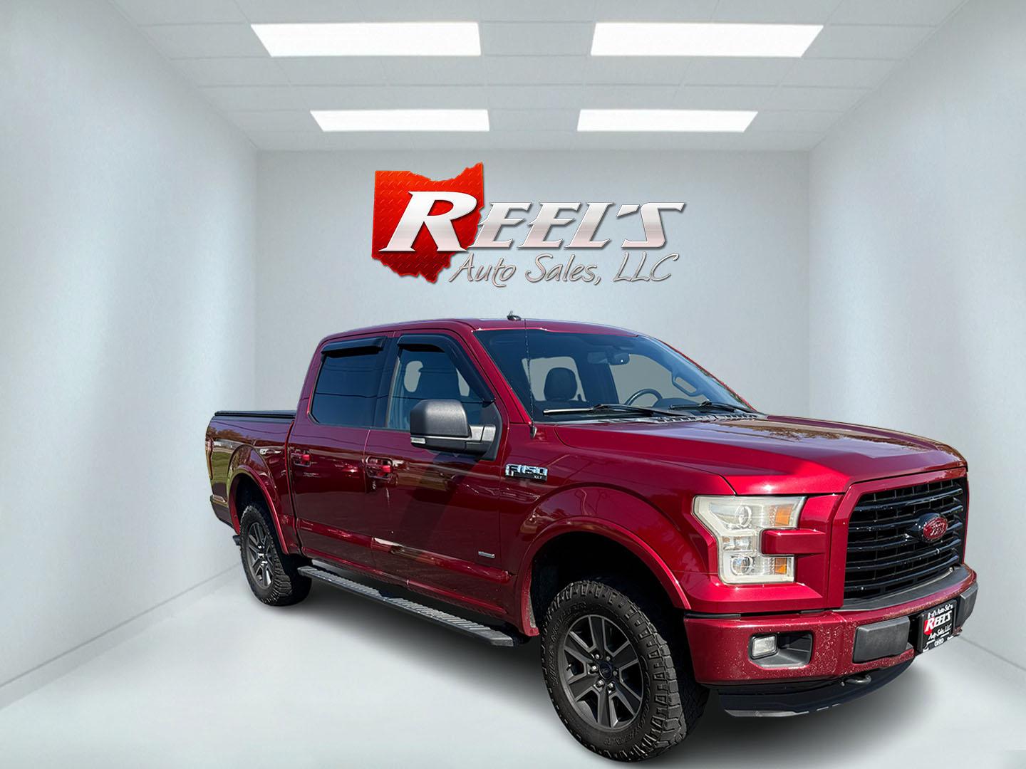 2016 Red /Black Ford F-150 XLT SuperCrew 5.5-ft. Bed 4WD (1FTEW1EP6GF) with an 2.7L V6 DOHC 24V TWIN TURBO engine, 6A transmission, located at 11115 Chardon Rd. , Chardon, OH, 44024, (440) 214-9705, 41.580246, -81.241943 - This 2016 Ford F-150 XLT Crew Cab 4WD is a versatile full-size pickup equipped with a 2.7L twin-turbo EcoBoost V6 engine and 6-speed automatic transmission, delivering strong performance with an impressive 23 MPG highway. This XLT trim offers comfort and convenience features such as power front seat - Photo#2