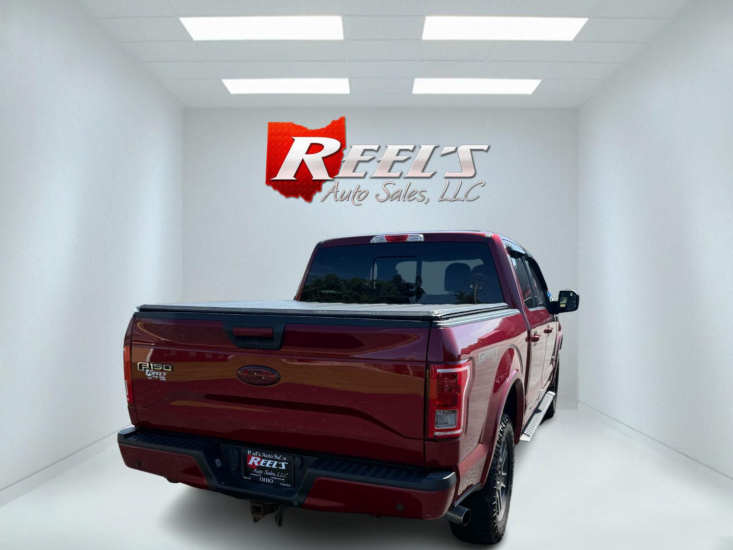 2016 Red /Black Ford F-150 XLT SuperCrew 5.5-ft. Bed 4WD (1FTEW1EP6GF) with an 2.7L V6 DOHC 24V TWIN TURBO engine, 6A transmission, located at 11115 Chardon Rd. , Chardon, OH, 44024, (440) 214-9705, 41.580246, -81.241943 - This 2016 Ford F-150 XLT Crew Cab 4WD is a versatile full-size pickup equipped with a 2.7L twin-turbo EcoBoost V6 engine and 6-speed automatic transmission, delivering strong performance with an impressive 23 MPG highway. This XLT trim offers comfort and convenience features such as power front seat - Photo#40