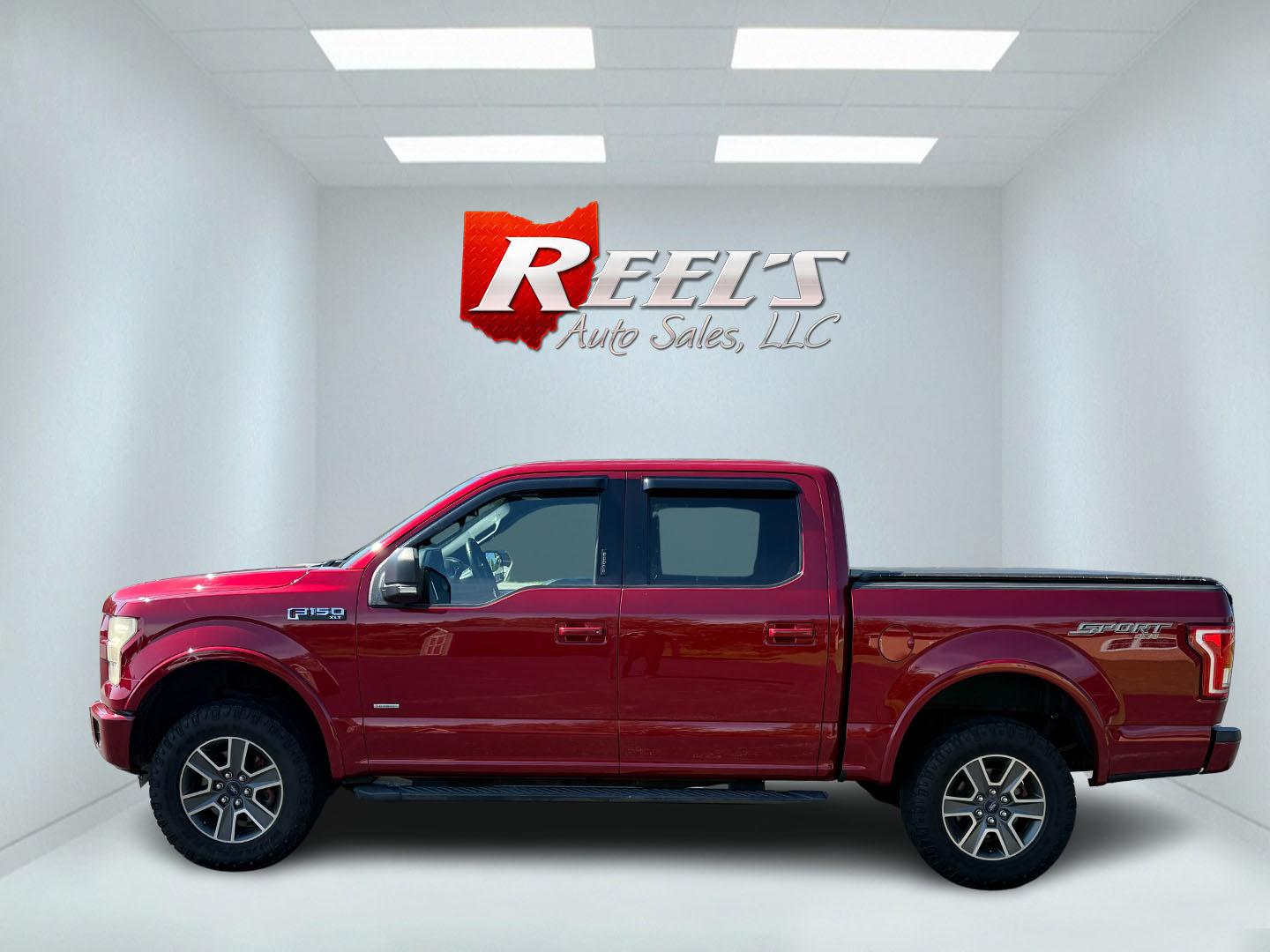 2016 Red /Black Ford F-150 XLT SuperCrew 5.5-ft. Bed 4WD (1FTEW1EP6GF) with an 2.7L V6 DOHC 24V TWIN TURBO engine, 6A transmission, located at 11115 Chardon Rd. , Chardon, OH, 44024, (440) 214-9705, 41.580246, -81.241943 - This 2016 Ford F-150 XLT Crew Cab 4WD is a versatile full-size pickup equipped with a 2.7L twin-turbo EcoBoost V6 engine and 6-speed automatic transmission, delivering strong performance with an impressive 23 MPG highway. This XLT trim offers comfort and convenience features such as power front seat - Photo#44