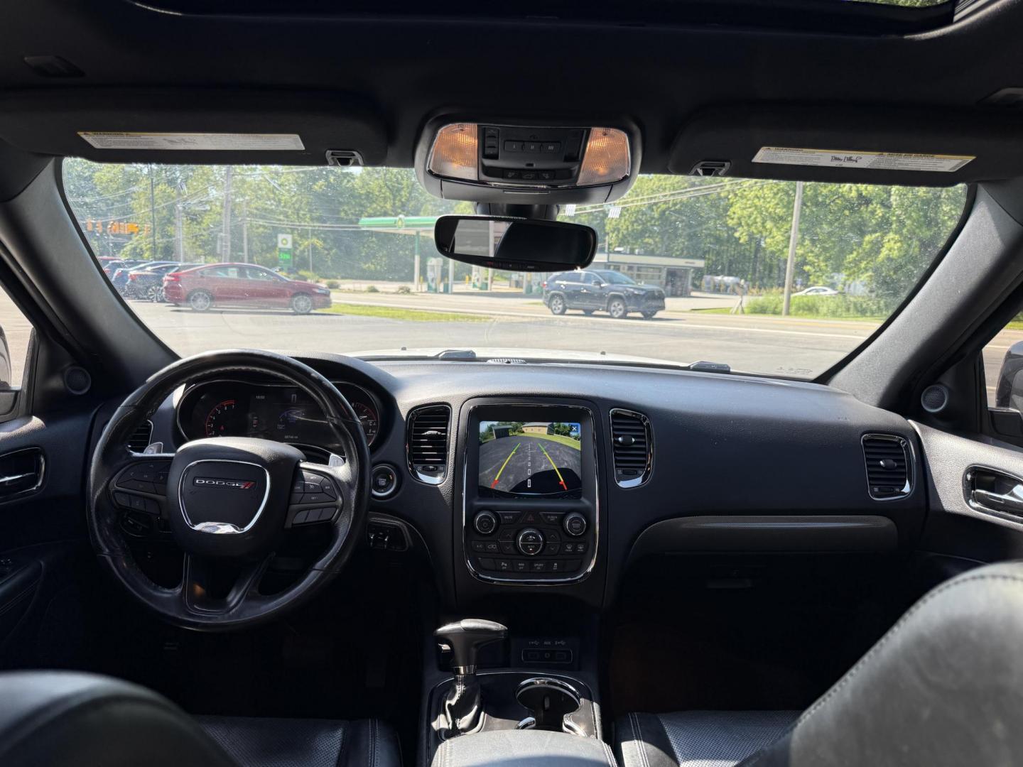 2020 White /Black Dodge Durango R/T AWD (1C4SDJCT4LC) with an 5.7L V8 OHV 16V engine, 8A transmission, located at 11115 Chardon Rd. , Chardon, OH, 44024, (440) 214-9705, 41.580246, -81.241943 - This 2020 Dodge Durango R/T AWD is a powerful and well-equipped three-row SUV featuring a 5.7L HEMI V8 engine with 360 horsepower, paired with an 8-speed automatic transmission and sport suspension for dynamic performance, including a 0-60 mph time of just 6.2 seconds. It offers a robust 7,200-pound - Photo#36
