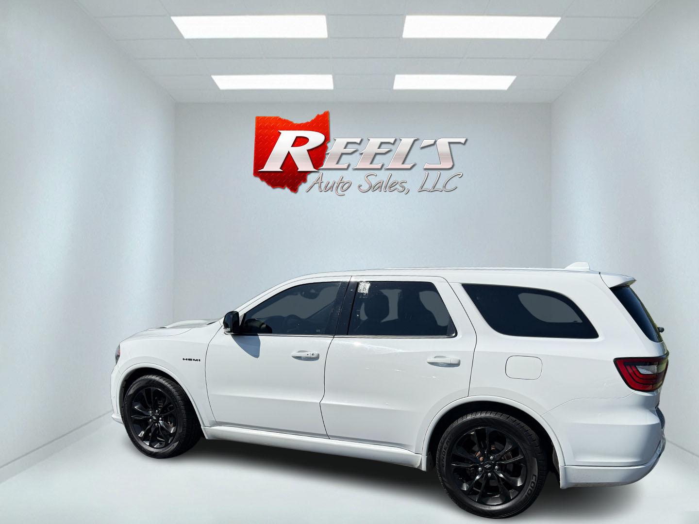 2020 White /Black Dodge Durango R/T AWD (1C4SDJCT4LC) with an 5.7L V8 OHV 16V engine, 8A transmission, located at 11115 Chardon Rd. , Chardon, OH, 44024, (440) 214-9705, 41.580246, -81.241943 - This 2020 Dodge Durango R/T AWD is a powerful and well-equipped three-row SUV featuring a 5.7L HEMI V8 engine with 360 horsepower, paired with an 8-speed automatic transmission and sport suspension for dynamic performance, including a 0-60 mph time of just 6.2 seconds. It offers a robust 7,200-pound - Photo#50