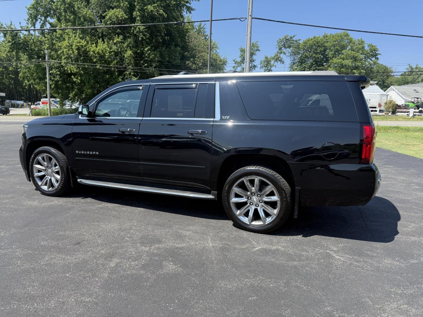 2016 Black /Black Chevrolet Suburban LTZ 4WD (1GNSKJKC6GR) with an 5.3L V8 OHV 16V engine, 6A transmission, located at 11115 Chardon Rd. , Chardon, OH, 44024, (440) 214-9705, 41.580246, -81.241943 - This 2016 Chevrolet Suburban LTZ 4WD is a full-size SUV powered by a 5.3L EcoTec3 V8 engine paired with a 6-speed automatic transmission and 3.42 rear axle gearing, offering an 8,000-pound towing capacity. It features a luxurious leather interior with heated and cooled front seats, heated second-row - Photo#11