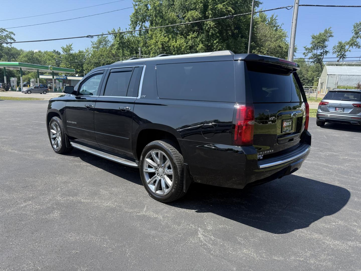 2016 Black /Black Chevrolet Suburban LTZ 4WD (1GNSKJKC6GR) with an 5.3L V8 OHV 16V engine, 6A transmission, located at 11115 Chardon Rd. , Chardon, OH, 44024, (440) 214-9705, 41.580246, -81.241943 - This 2016 Chevrolet Suburban LTZ 4WD is a full-size SUV powered by a 5.3L EcoTec3 V8 engine paired with a 6-speed automatic transmission and 3.42 rear axle gearing, offering an 8,000-pound towing capacity. It features a luxurious leather interior with heated and cooled front seats, heated second-row - Photo#10