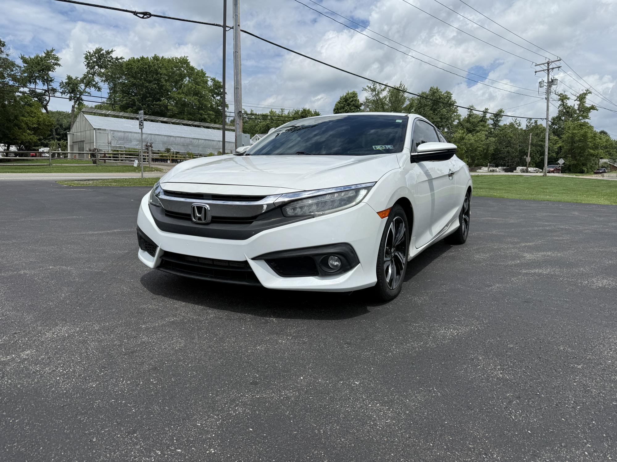photo of 2017 Honda Civic Touring Coupe CVT