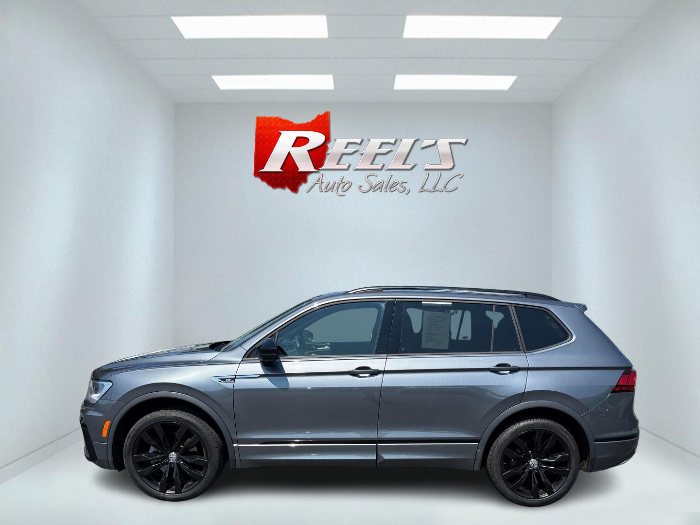 2021 Gray /Black Volkswagen Tiguan SE 4Motion AWD (3VV2B7AX7MM) with an 2.0L I4 DOHC 16V TURBO engine, 8A transmission, located at 11115 Chardon Rd. , Chardon, OH, 44024, (440) 214-9705, 41.580246, -81.241943 - This One Owner 2021 Volkswagen Tiguan SE R-Line AWD features a 2.0L turbocharged I4 engine paired with an 8-speed automatic transmission and Volkswagen’s 4Motion all-wheel-drive system with selectable terrain modes, providing enhanced traction and versatility. It offers a suite of premium features - Photo#45
