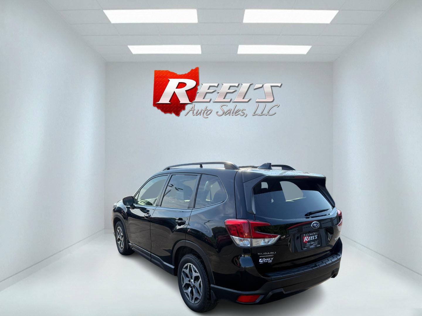 2020 Black /Black Subaru Forester 2.5i Premium (JF2SKAJC0LH) with an 2.5L H4 DOHC 16V engine, Automatic transmission, located at 547 E. Main St., Orwell, OH, 44076, (440) 437-5893, 41.535435, -80.847855 - This 2020 Subaru Forester 2.5i Premium features a 2.5L H4 engine paired with Subaru's renowned Symmetrical All-Wheel Drive, delivering confident traction and up to 33 MPG highway. Comfort amenities include a power driver's seat, heated front seats, single-zone automatic climate control, and a power - Photo#39