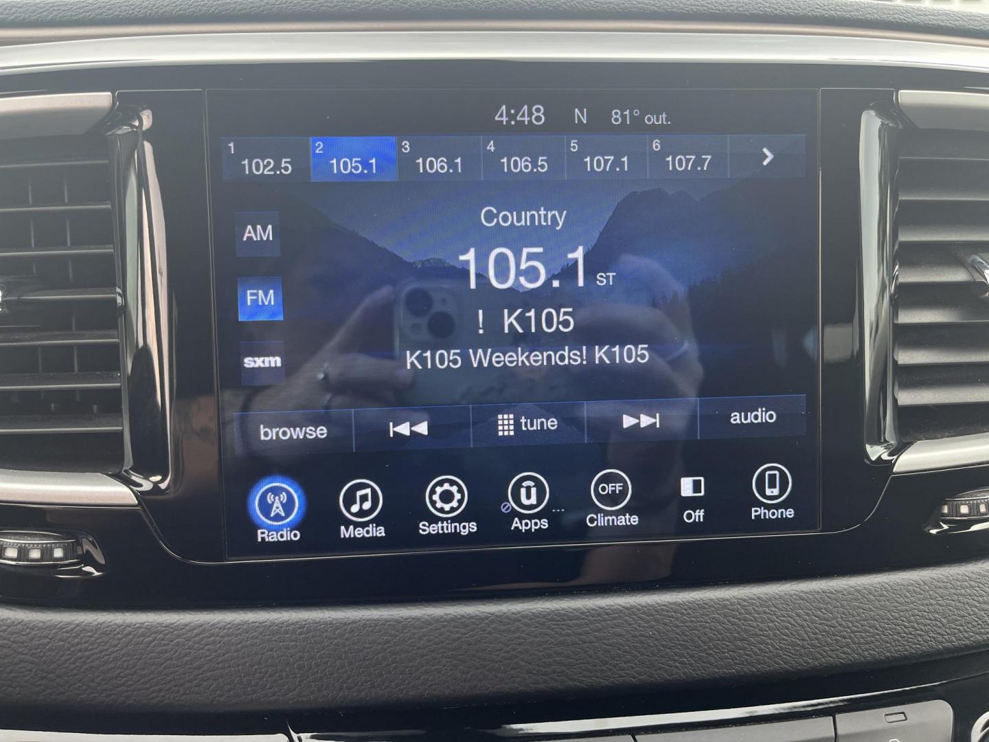 2017 Blue /Black Chrysler Pacifica Touring (2C4RC1DG8HR) with an 3.6L V6 DOHC 24V engine, 9A transmission, located at 547 E. Main St., Orwell, OH, 44076, (440) 437-5893, 41.535435, -80.847855 - This 2017 Chrysler Pacifica Touring is a versatile minivan powered by a 3.6-liter Pentastar V6 engine paired with a 9-speed automatic transmission, offering an impressive 28 MPG on the highway. It features a range of convenient amenities including a power driver’s seat, power liftgate, an 8.4-inch - Photo#9