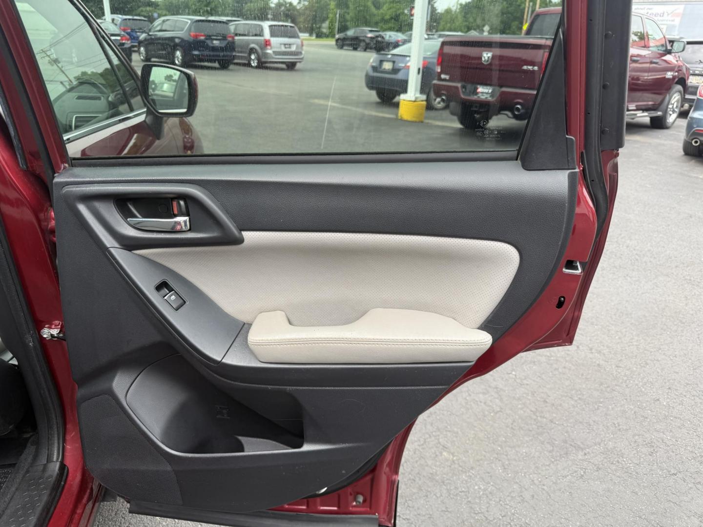 2018 Red /Gray Subaru Forester 2.5i Limited (JF2SJAJC5JH) with an 2.5L H4 DOHC 16V engine, Automatic transmission, located at 547 E. Main St., Orwell, OH, 44076, (440) 437-5893, 41.535435, -80.847855 - This 2018 Subaru Forester 2.5i Limited is a well-equipped compact SUV featuring a 2.5L H4 engine, leather interior, power driver's seat, heated front seats, and a 7.0" touchscreen infotainment system with a backup camera. It offers convenience and safety features like a power liftgate, blind spot mo - Photo#36