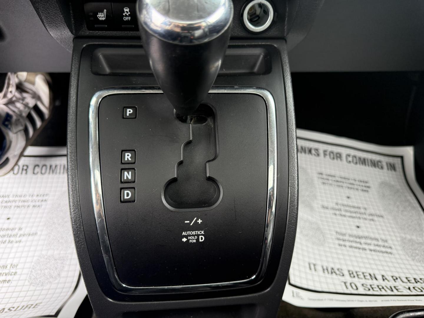 2017 Silver /Black Jeep Patriot High Altitude 4WD (1C4NJRFB3HD) with an 2.4L I4 DOHC 16V engine, 6 Speed Automatic transmission, located at 547 E. Main St., Orwell, OH, 44076, (440) 437-5893, 41.535435, -80.847855 - This 2017 Jeep Patriot High Altitude 4WD is a compact SUV featuring a 2.4L I4 engine paired with a 6-speed automatic transmission, offering capable all-wheel-drive performance. It boasts a leather interior, power driver's seat, heated front seats, remote start, and a 6.5" touchscreen with a backup c - Photo#25