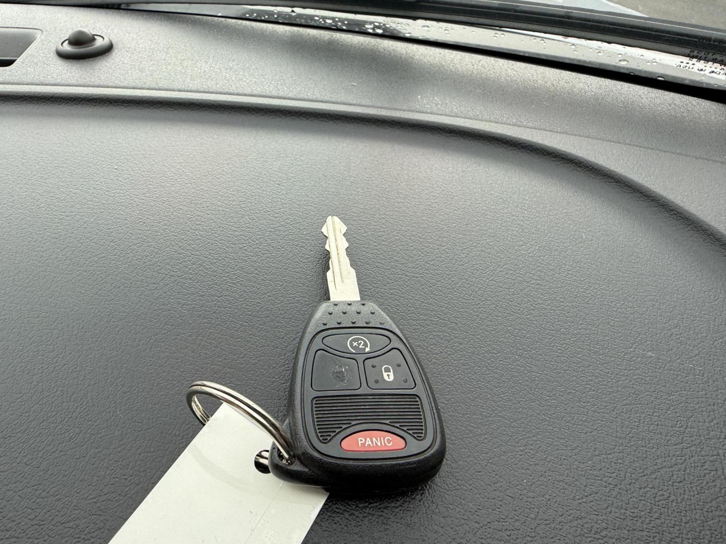 2017 Silver /Black Jeep Patriot High Altitude 4WD (1C4NJRFB3HD) with an 2.4L I4 DOHC 16V engine, 6 Speed Automatic transmission, located at 547 E. Main St., Orwell, OH, 44076, (440) 437-5893, 41.535435, -80.847855 - This 2017 Jeep Patriot High Altitude 4WD is a compact SUV featuring a 2.4L I4 engine paired with a 6-speed automatic transmission, offering capable all-wheel-drive performance. It boasts a leather interior, power driver's seat, heated front seats, remote start, and a 6.5" touchscreen with a backup c - Photo#38