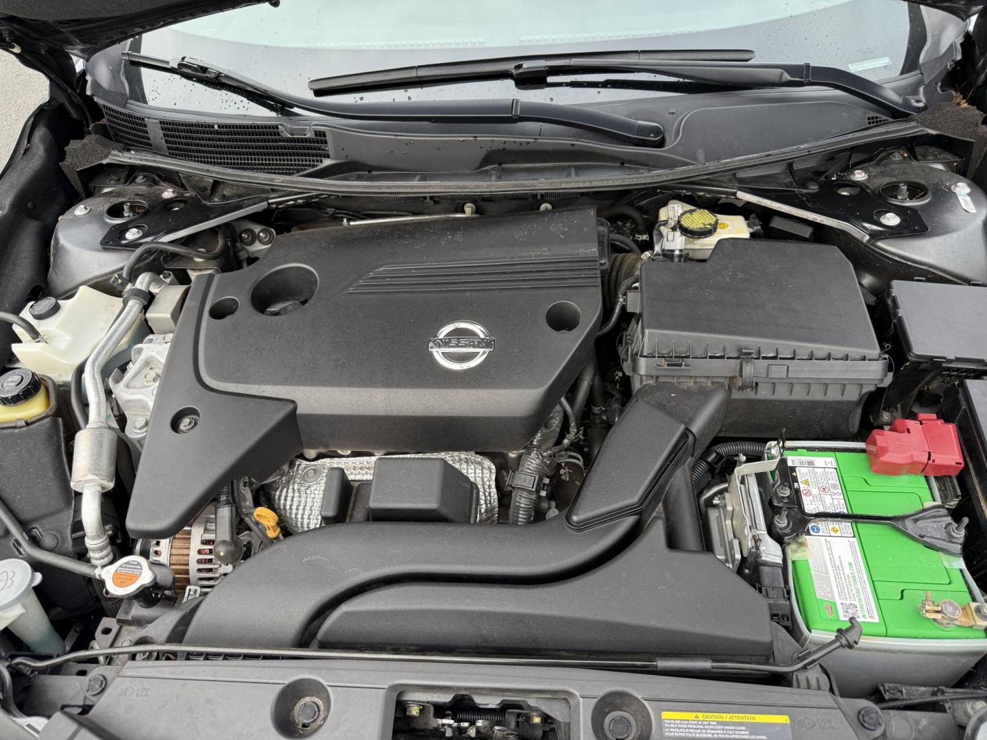 2014 Gray /Black Nissan Altima 2.5 S (1N4AL3AP6EN) with an 2.5L I4 DOHC 16V engine, Automatic transmission, located at 547 E. Main St., Orwell, OH, 44076, (440) 437-5893, 41.535435, -80.847855 - This 2014 Nissan Altima 2.5 S is a midsize sedan equipped with a fuel-efficient 2.5L I4 engine, offering ECO and Sport driving modes and achieving up to 37 MPG on the highway. It features a power driver's seat, a 5.0" center screen, and a backup camera, providing a comfortable and practical driving - Photo#13