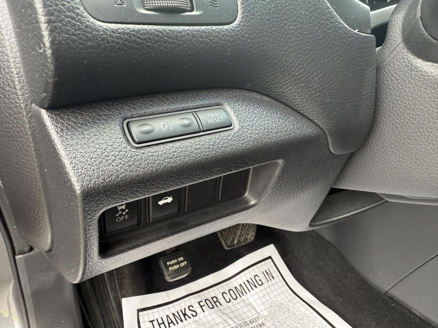 2014 Gray /Black Nissan Altima 2.5 S (1N4AL3AP6EN) with an 2.5L I4 DOHC 16V engine, Automatic transmission, located at 547 E. Main St., Orwell, OH, 44076, (440) 437-5893, 41.535435, -80.847855 - This 2014 Nissan Altima 2.5 S is a midsize sedan equipped with a fuel-efficient 2.5L I4 engine, offering ECO and Sport driving modes and achieving up to 37 MPG on the highway. It features a power driver's seat, a 5.0" center screen, and a backup camera, providing a comfortable and practical driving - Photo#19