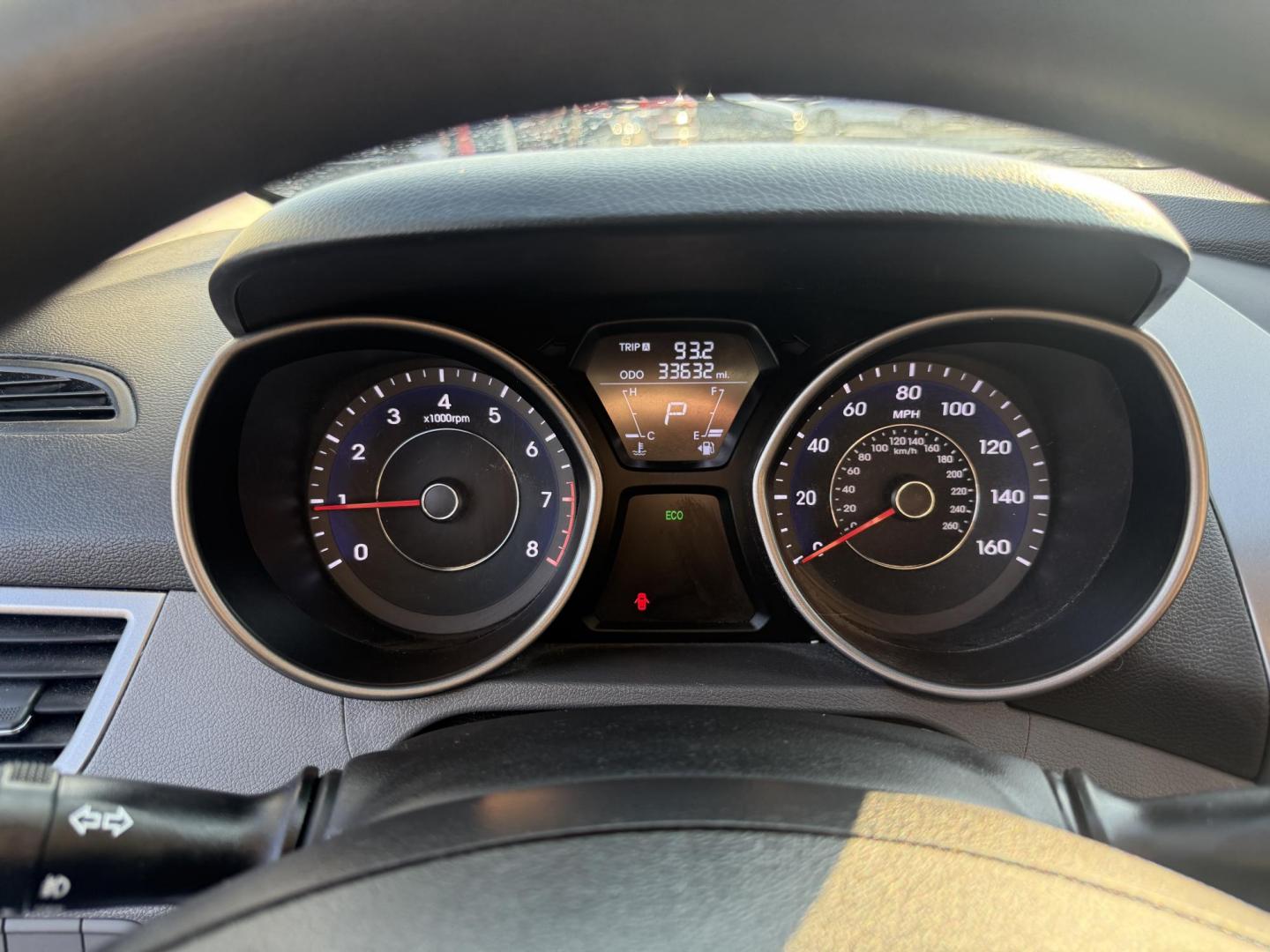 2013 Silver /Gray Hyundai Elantra GLS (5NPDH4AEXDH) with an 1.8L I4 DOHC 16V engine, 6-Speed Automatic transmission, located at 547 E. Main St., Orwell, OH, 44076, (440) 437-5893, 41.535435, -80.847855 - This One Owner Low Miles 2013 Hyundai Elantra GLS is a compact sedan powered by a 1.8L I4 GDI engine paired with a 6-speed automatic transmission, delivering an impressive 38 MPG on the highway. It features heated front seats and a USB audio input for added comfort and convenience, making it an econ - Photo#20