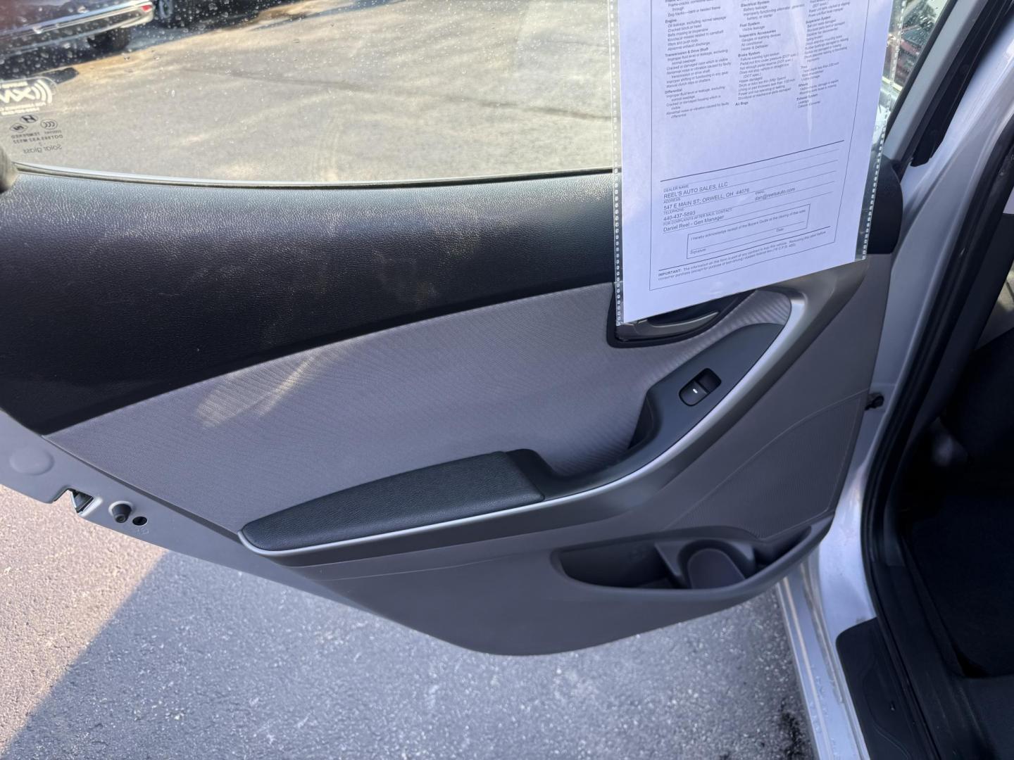 2013 Silver /Gray Hyundai Elantra GLS (5NPDH4AEXDH) with an 1.8L I4 DOHC 16V engine, 6-Speed Automatic transmission, located at 547 E. Main St., Orwell, OH, 44076, (440) 437-5893, 41.535435, -80.847855 - This One Owner Low Miles 2013 Hyundai Elantra GLS is a compact sedan powered by a 1.8L I4 GDI engine paired with a 6-speed automatic transmission, delivering an impressive 38 MPG on the highway. It features heated front seats and a USB audio input for added comfort and convenience, making it an econ - Photo#26