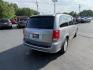 2016 Silver /Black Dodge Grand Caravan SXT (2C4RDGCG6GR) with an 3.6L V6 DOHC 24V FFV engine, 6A transmission, located at 547 E. Main St., Orwell, OH, 44076, (440) 437-5893, 41.535435, -80.847855 - Photo#7