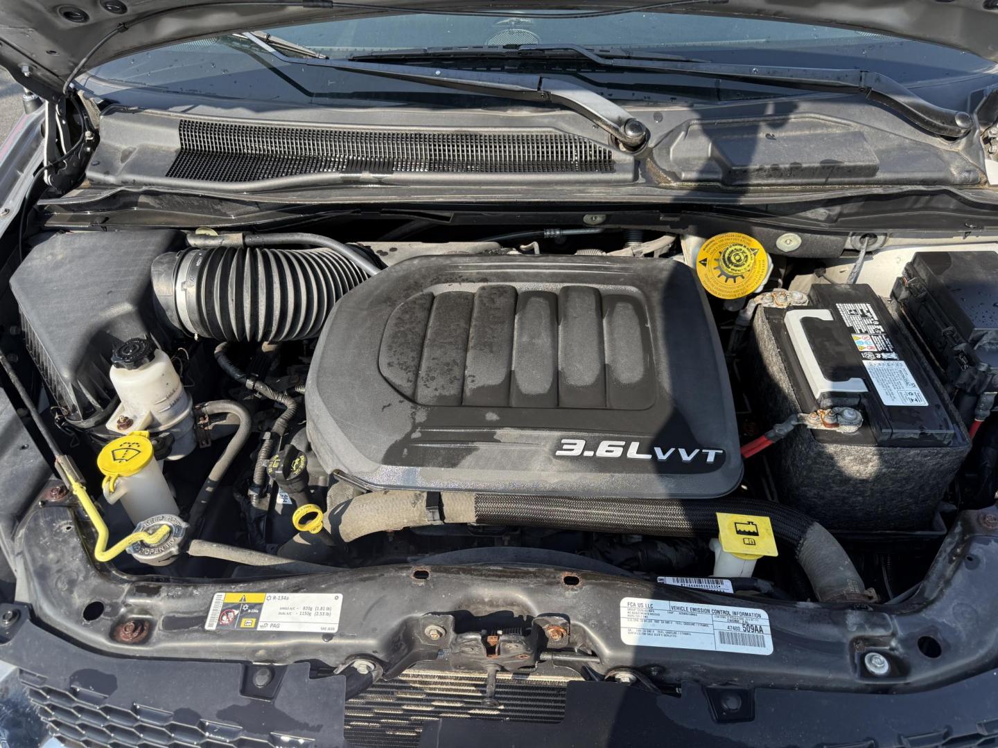 2016 Silver /Black Dodge Grand Caravan SXT (2C4RDGCG6GR) with an 3.6L V6 DOHC 24V FFV engine, 6A transmission, located at 547 E. Main St., Orwell, OH, 44076, (440) 437-5893, 41.535435, -80.847855 - Photo#14