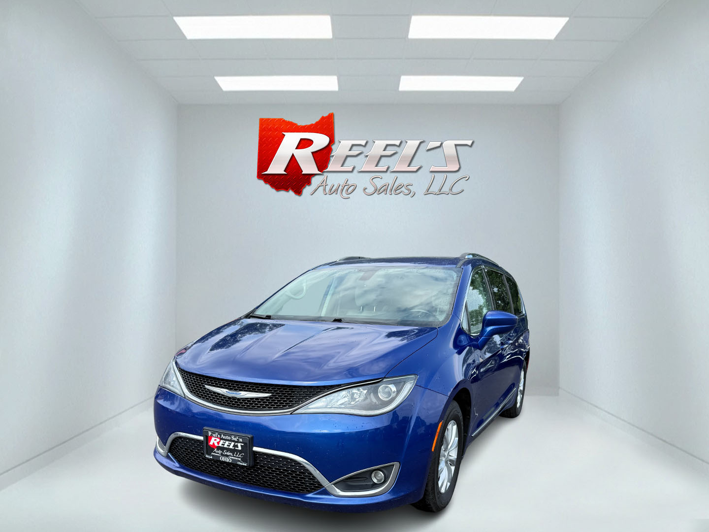 photo of 2018 Chrysler Pacifica Touring-L Plus