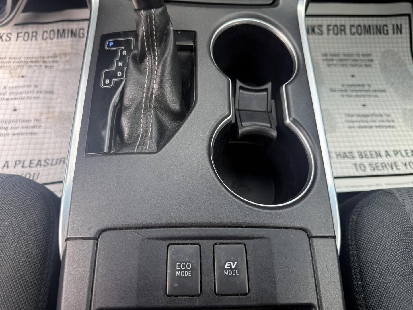2015 Gold /Black Toyota Camry Hybrid LE (4T1BD1FK0FU) with an 2.5L I4 DOHC 16V HYBRID engine, Automatic transmission, located at 11115 Chardon Rd. , Chardon, OH, 44024, (440) 214-9705, 41.580246, -81.241943 - This 2015 Toyota Camry LE Hybrid is a fuel-efficient midsize sedan offering an impressive 40 MPG combined and a net power output of 200 horsepower. It features practical amenities like dusk-sensing headlights, dual-zone automatic climate control, an 8-way power driver’s seat, a 6.1-inch touchscree - Photo#25