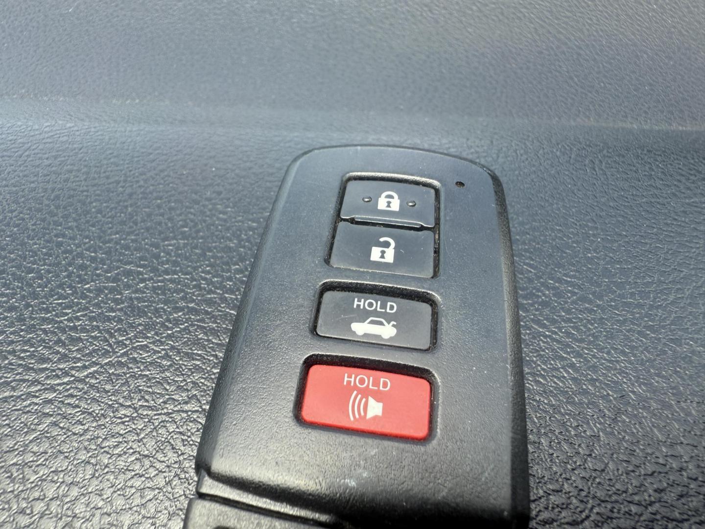 2015 Gold /Black Toyota Camry Hybrid LE (4T1BD1FK0FU) with an 2.5L I4 DOHC 16V HYBRID engine, Automatic transmission, located at 11115 Chardon Rd. , Chardon, OH, 44024, (440) 214-9705, 41.580246, -81.241943 - This 2015 Toyota Camry LE Hybrid is a fuel-efficient midsize sedan offering an impressive 40 MPG combined and a net power output of 200 horsepower. It features practical amenities like dusk-sensing headlights, dual-zone automatic climate control, an 8-way power driver’s seat, a 6.1-inch touchscree - Photo#36