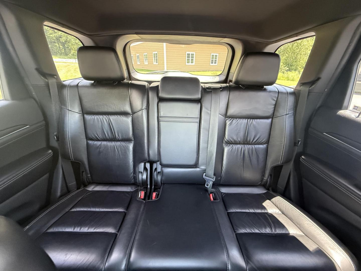 2015 Gray /Black Jeep Grand Cherokee Limited 4WD (1C4RJFBG8FC) with an 3.6L V6 DOHC 24V FFV engine, 8-Speed Automatic transmission, located at 11115 Chardon Rd. , Chardon, OH, 44024, (440) 214-9705, 41.580246, -81.241943 - This 2015 Jeep Grand Cherokee Limited 4WD offers a blend of luxury and capability, powered by a 3.6L Pentastar V6 engine paired with an 8-speed automatic transmission and featuring the advanced Quadra-Drive II 4WD system for enhanced off-road performance. Inside, it boasts a leather interior with he - Photo#25