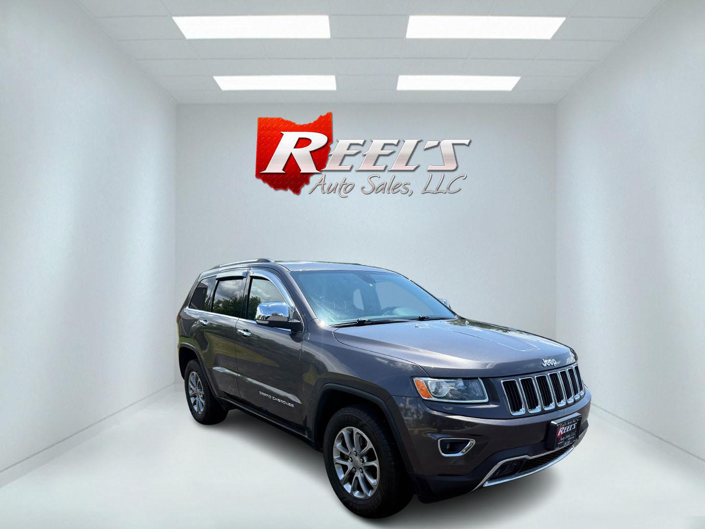 2015 Gray /Black Jeep Grand Cherokee Limited 4WD (1C4RJFBG8FC) with an 3.6L V6 DOHC 24V FFV engine, 8-Speed Automatic transmission, located at 11115 Chardon Rd. , Chardon, OH, 44024, (440) 214-9705, 41.580246, -81.241943 - This 2015 Jeep Grand Cherokee Limited 4WD offers a blend of luxury and capability, powered by a 3.6L Pentastar V6 engine paired with an 8-speed automatic transmission and featuring the advanced Quadra-Drive II 4WD system for enhanced off-road performance. Inside, it boasts a leather interior with he - Photo#2