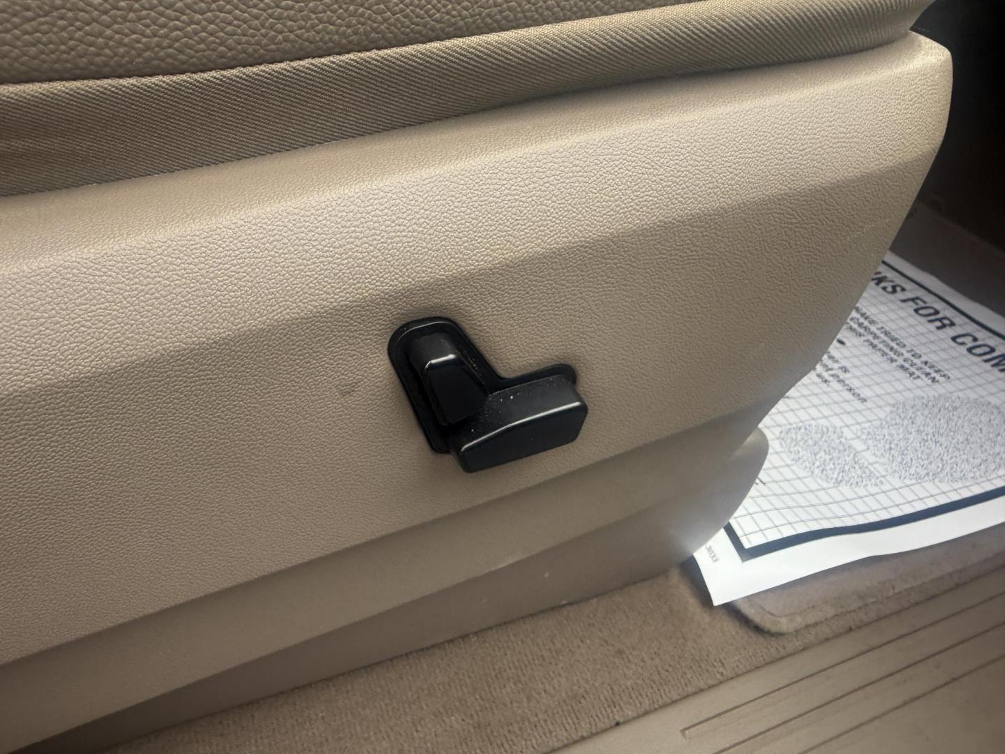 2015 Gray /Tan Chrysler Town & Country Touring-L (2C4RC1CG2FR) with an 3.6L V6 DOHC 24V engine, 6-Speed Automatic transmission, located at 11115 Chardon Rd. , Chardon, OH, 44024, (440) 214-9705, 41.580246, -81.241943 - This One Owner 2015 Chrysler Town & Country Touring-L is a well-appointed minivan featuring a 3.6L Pentastar V6 engine and 6-speed automatic transmission, with leather interior, power front seats, tri-zone automatic climate control, heated front and second-row captain’s seats, and Stow ’n Go sea - Photo#41
