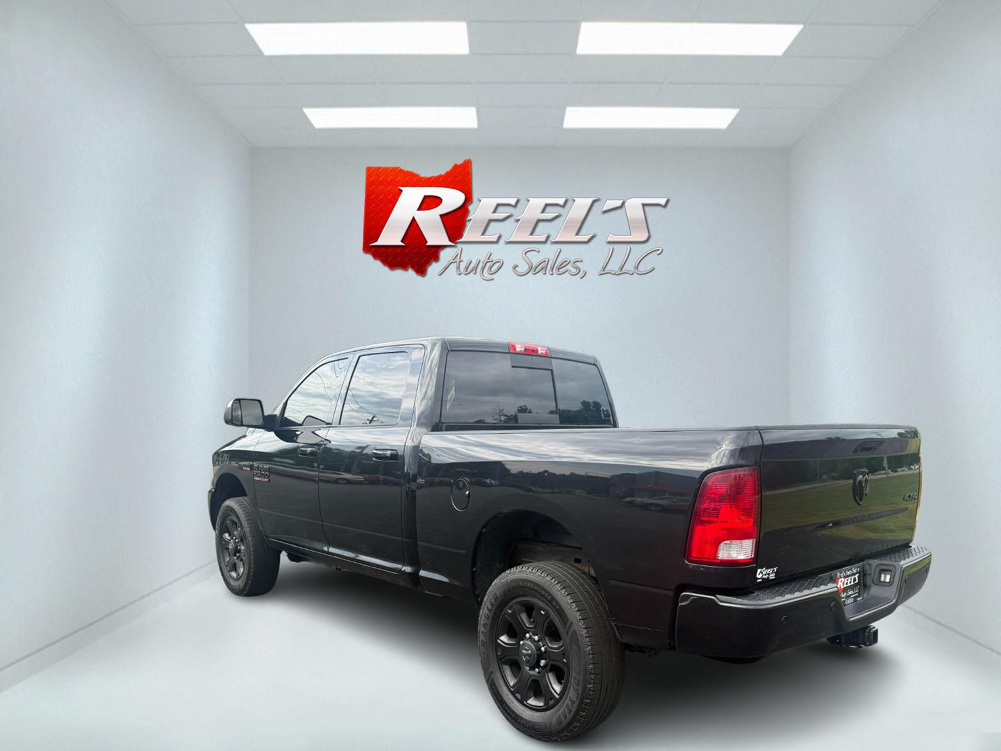 2017 Black /Black RAM 2500 Bighorn Crew Cab SWB 4WD (3C6UR5DJ8HG) with an 6.4L V8 engine, 6A transmission, located at 11115 Chardon Rd. , Chardon, OH, 44024, (440) 214-9705, 41.580246, -81.241943 - This 2017 Ram 2500 Big Horn Crew Cab with the 6.4L HEMI V8 and 6-speed automatic transmission is a powerful heavy-duty truck, boasting a 12,630-pound towing capacity and 3.73 gearing with a limited-slip rear differential for enhanced traction. It features a power driver’s seat, heated front seats, - Photo#44