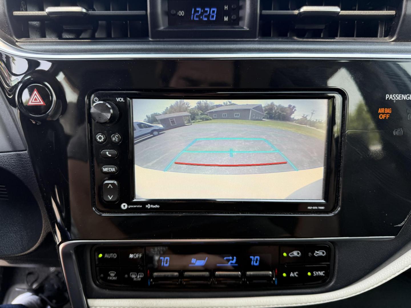 2018 White /Black Toyota Corolla iM CVT (JTNKARJE7JJ) with an 1.8L I4 DOHC 16V engine, Automatic transmission, located at 547 E. Main St., Orwell, OH, 44076, (440) 437-5893, 41.535435, -80.847855 - This 2018 Toyota Corolla iM offers a versatile and well-equipped compact hatchback experience, featuring a 1.8-liter I4 engine that delivers around 36 MPG on the highway, making it economical for daily driving. It is equipped with modern LED daytime running lights and headlights for enhanced visibil - Photo#16