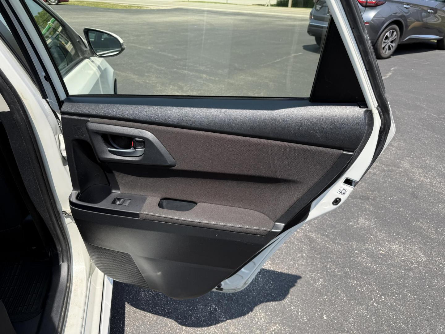 2018 White /Black Toyota Corolla iM CVT (JTNKARJE7JJ) with an 1.8L I4 DOHC 16V engine, Automatic transmission, located at 547 E. Main St., Orwell, OH, 44076, (440) 437-5893, 41.535435, -80.847855 - This 2018 Toyota Corolla iM offers a versatile and well-equipped compact hatchback experience, featuring a 1.8-liter I4 engine that delivers around 36 MPG on the highway, making it economical for daily driving. It is equipped with modern LED daytime running lights and headlights for enhanced visibil - Photo#24