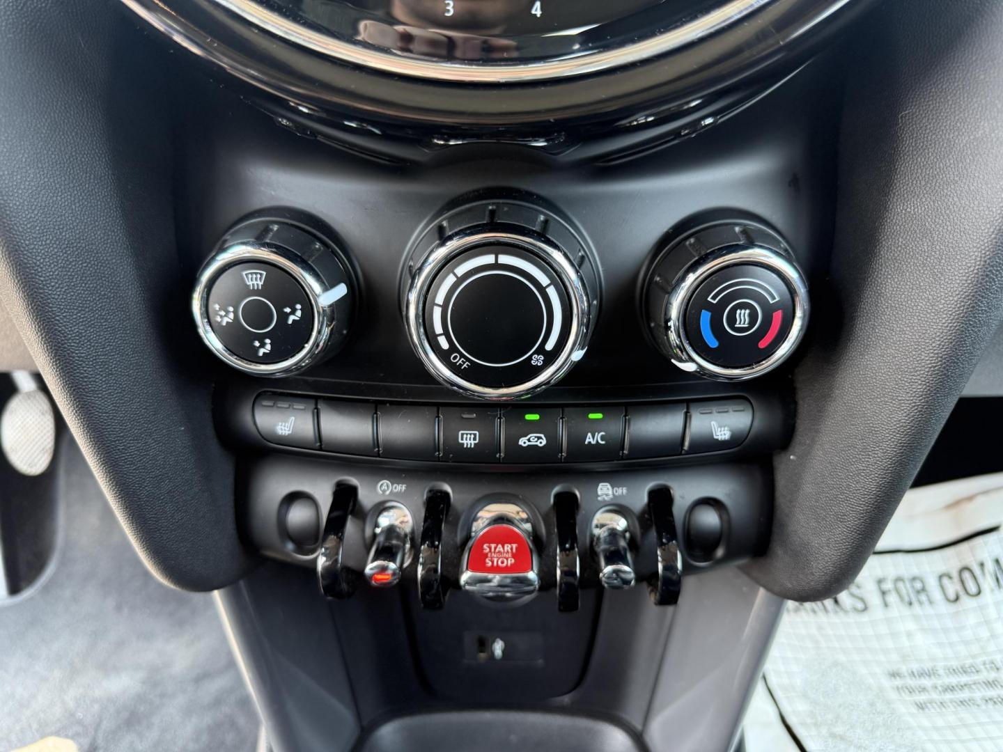 2022 Black /Black Mini Hardtop Cooper 4 Door (WMW33DK02N2) with an 1.5L I3 DOHC 12V TURBO engine, 6 Speed Manual transmission, located at 11115 Chardon Rd. , Chardon, OH, 44024, (440) 214-9705, 41.580246, -81.241943 - This One Owner 2022 Mini Cooper Hardtop 4 Door with a 1.5-liter turbocharged I3 engine and 6-speed manual transmission offers a fun, sporty driving experience combined with practical features like full LED exterior lighting, Apple CarPlay, Android Auto, and a backup camera. It delivers impressive fu - Photo#15