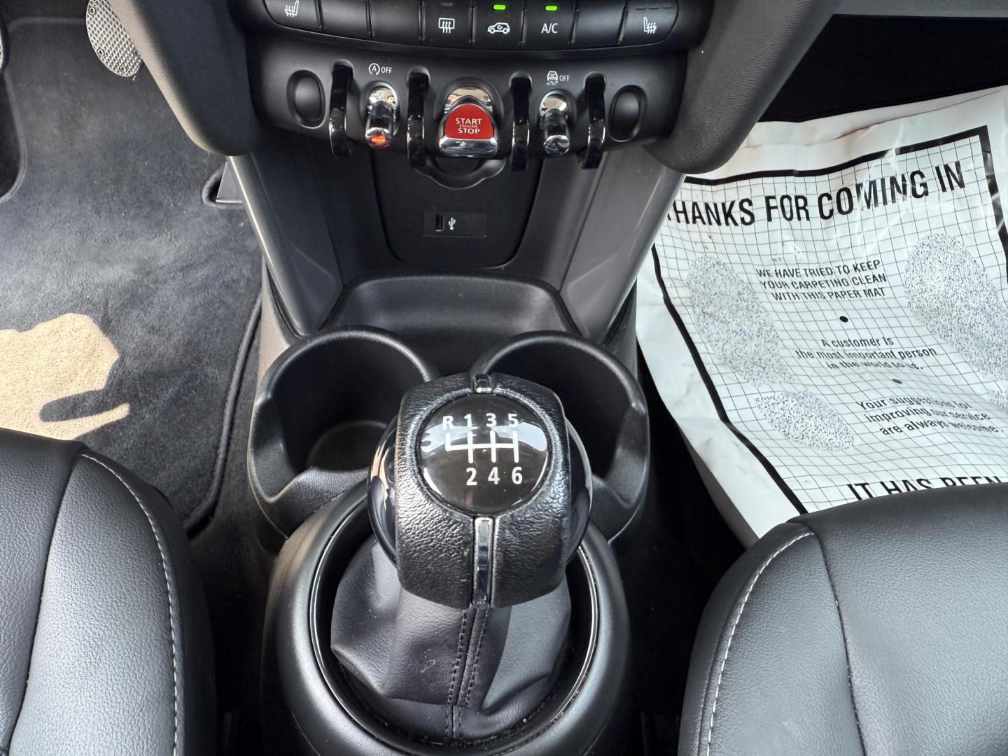 2022 Black /Black Mini Hardtop Cooper 4 Door (WMW33DK02N2) with an 1.5L I3 DOHC 12V TURBO engine, 6 Speed Manual transmission, located at 11115 Chardon Rd. , Chardon, OH, 44024, (440) 214-9705, 41.580246, -81.241943 - This One Owner 2022 Mini Cooper Hardtop 4 Door with a 1.5-liter turbocharged I3 engine and 6-speed manual transmission offers a fun, sporty driving experience combined with practical features like full LED exterior lighting, Apple CarPlay, Android Auto, and a backup camera. It delivers impressive fu - Photo#16