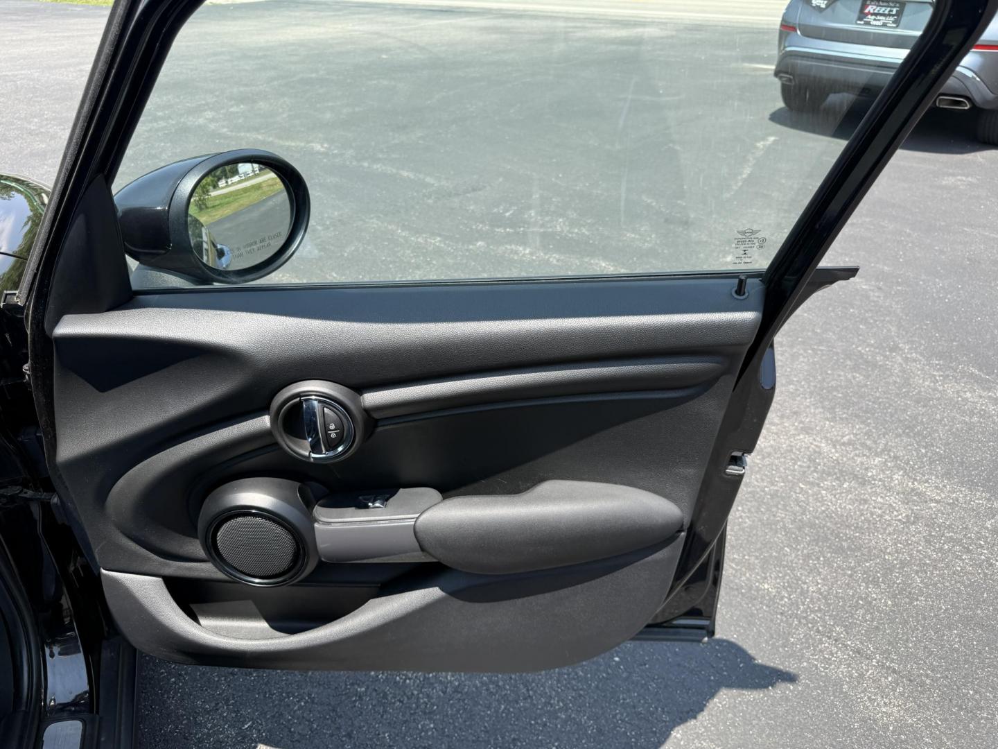 2022 Black /Black Mini Hardtop Cooper 4 Door (WMW33DK02N2) with an 1.5L I3 DOHC 12V TURBO engine, 6 Speed Manual transmission, located at 11115 Chardon Rd. , Chardon, OH, 44024, (440) 214-9705, 41.580246, -81.241943 - This One Owner 2022 Mini Cooper Hardtop 4 Door with a 1.5-liter turbocharged I3 engine and 6-speed manual transmission offers a fun, sporty driving experience combined with practical features like full LED exterior lighting, Apple CarPlay, Android Auto, and a backup camera. It delivers impressive fu - Photo#30