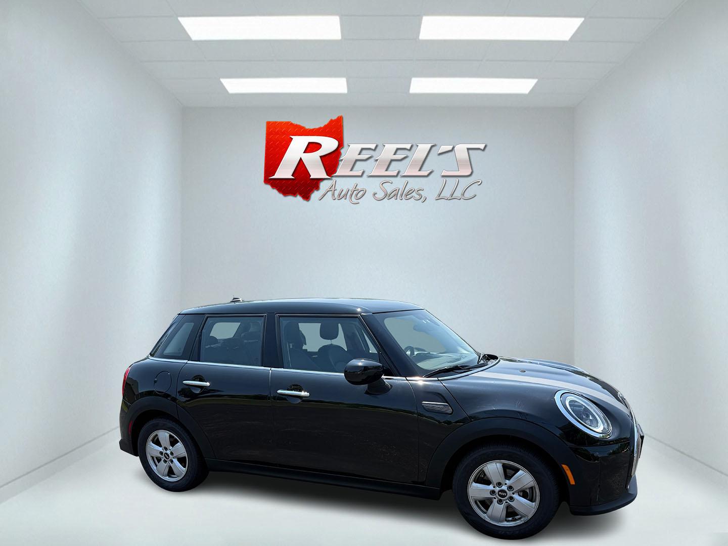 2022 Black /Black Mini Hardtop Cooper 4 Door (WMW33DK02N2) with an 1.5L I3 DOHC 12V TURBO engine, 6 Speed Manual transmission, located at 11115 Chardon Rd. , Chardon, OH, 44024, (440) 214-9705, 41.580246, -81.241943 - This One Owner 2022 Mini Cooper Hardtop 4 Door with a 1.5-liter turbocharged I3 engine and 6-speed manual transmission offers a fun, sporty driving experience combined with practical features like full LED exterior lighting, Apple CarPlay, Android Auto, and a backup camera. It delivers impressive fu - Photo#31