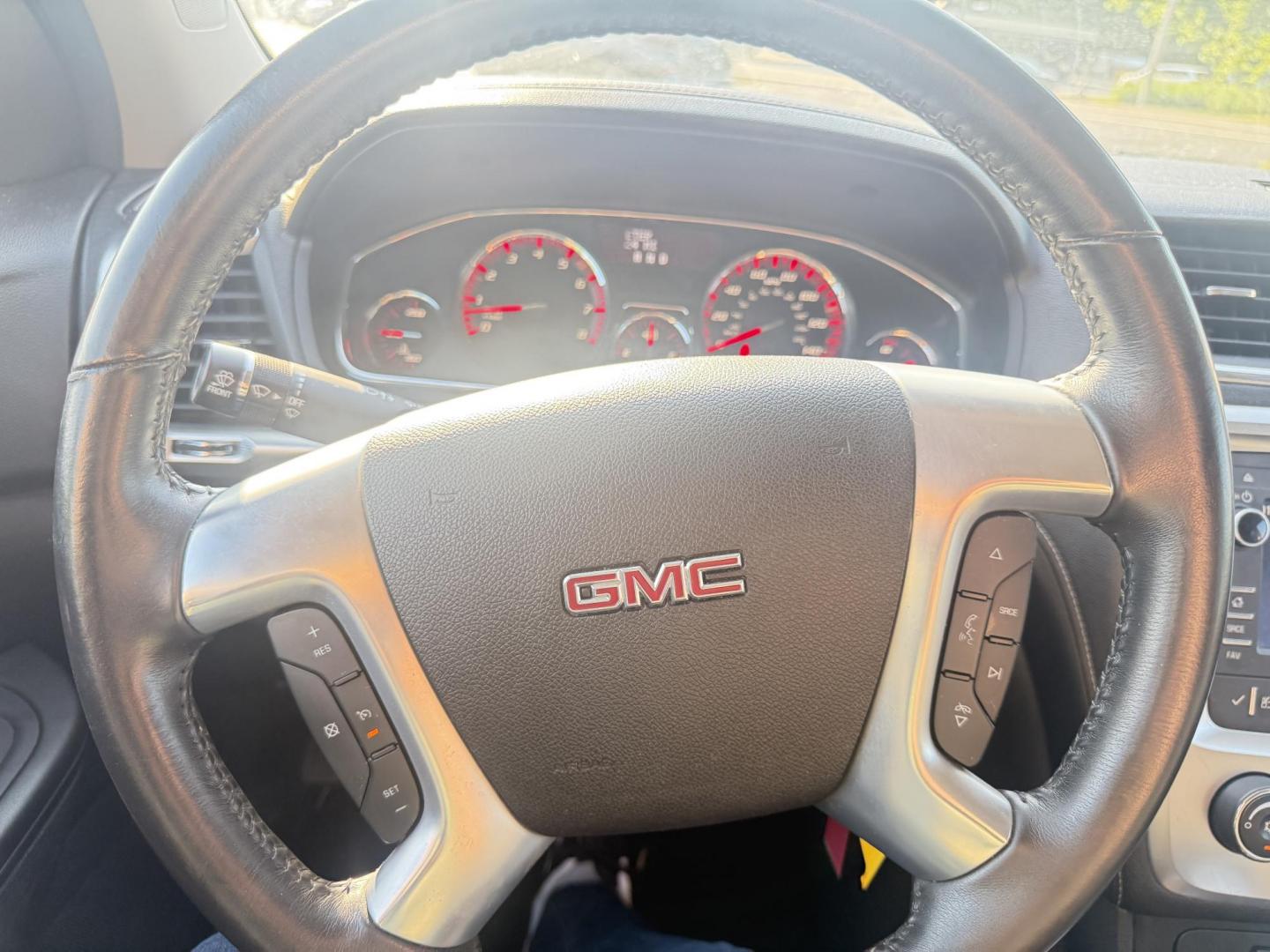 2016 Gray /Black GMC Acadia SLE-1 AWD (1GKKVNED3GJ) with an 3.6L V6 DOHC 24V engine, 6A transmission, located at 11115 Chardon Rd. , Chardon, OH, 44024, (440) 214-9705, 41.580246, -81.241943 - FRESH TRADE ALERT ---- This 2016 GMC Acadia SLE-1 AWD is a versatile midsize SUV powered by a 3.6-liter V6 engine paired with a 6-speed automatic transmission, offering reliable performance and all-weather capability. It features daytime running lights, dusk sensing headlights, and a backup camera f - Photo#13