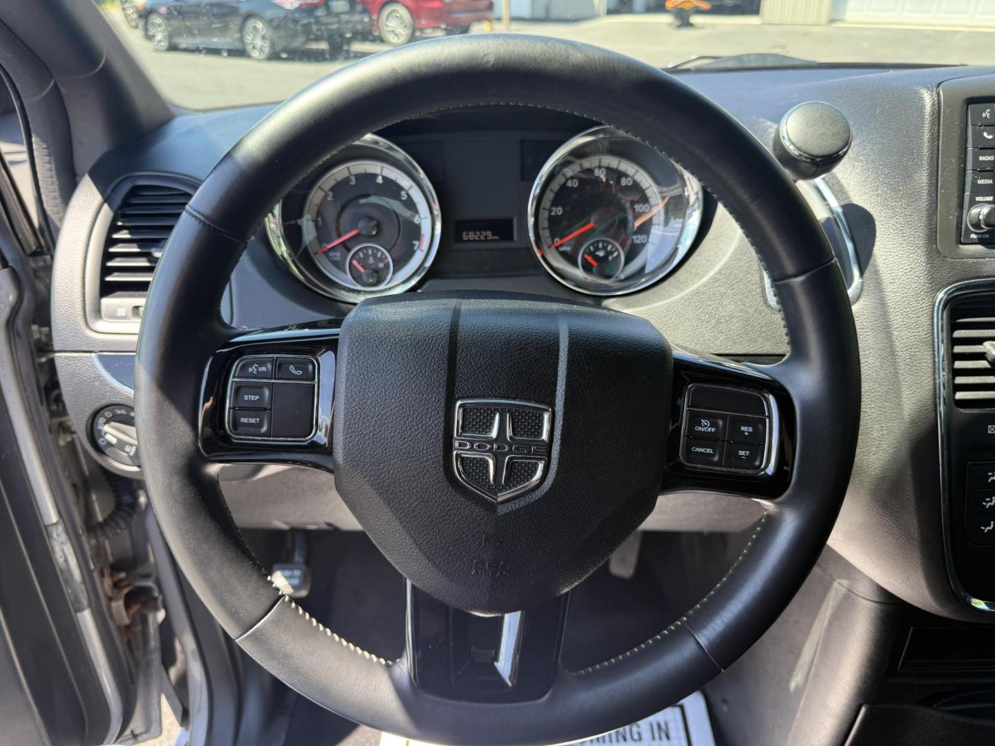 2018 Silver /Black Dodge Grand Caravan SE Black Top (2C4RDGBG1JR) with an 3.6L V6 DOHC 24V FFV engine, 6A transmission, located at 547 E. Main St., Orwell, OH, 44076, (440) 437-5893, 41.535435, -80.847855 - This One Owner 2018 Dodge Grand Caravan SE is a versatile minivan featuring a robust 3.6L Pentastar V6 engine with a 6-speed automatic transmission and flex fuel capability, offering both power and efficiency. The Blacktop Package adds sporty styling elements, while the single 9.0" rear entertainmen - Photo#20