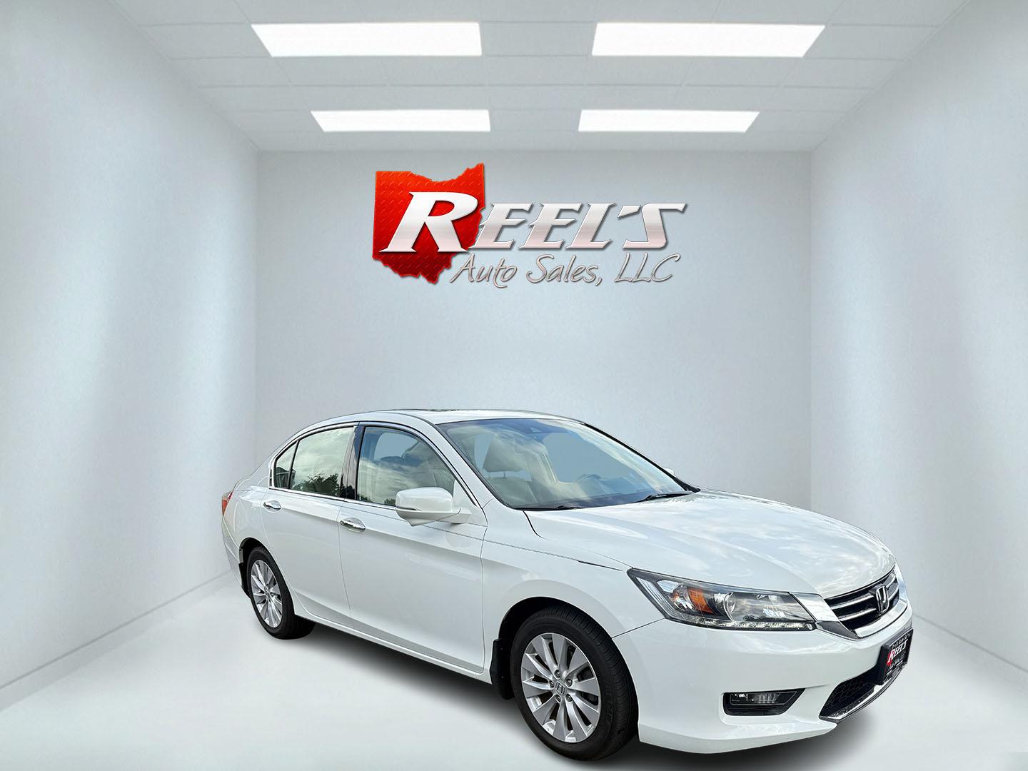 2014 White /Tan Honda Accord EX-L V6 Sedan AT (1HGCR3F8XEA) with an 3.5L V6 SOHC 24V engine, 6-Speed Automatic transmission, located at 547 E. Main St., Orwell, OH, 44076, (440) 437-5893, 41.535435, -80.847855 - This 2014 Honda Accord EX-L is a well-appointed midsize sedan powered by a 3.5-liter V6 engine paired with a 6-speed automatic transmission, achieving a quick 0-60 mph time of 5.6 seconds. It features a luxurious leather interior, dual-zone automatic climate control, and a premium 360-watt audio s - Photo#2